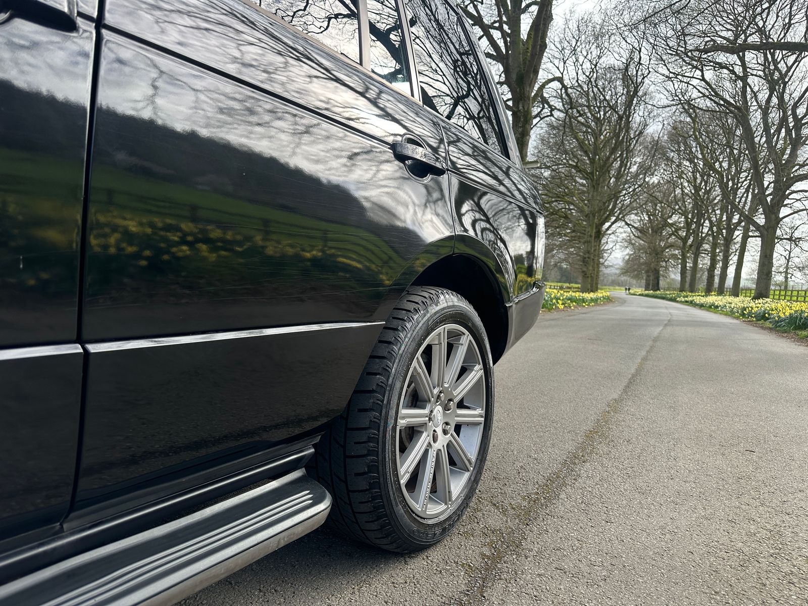 Land Rover Range Rover 4.4 TD V8 Vogue SUV 5dr Diesel Auto 4WD Euro 5 (313 bhp) 5dr Automatic 2026