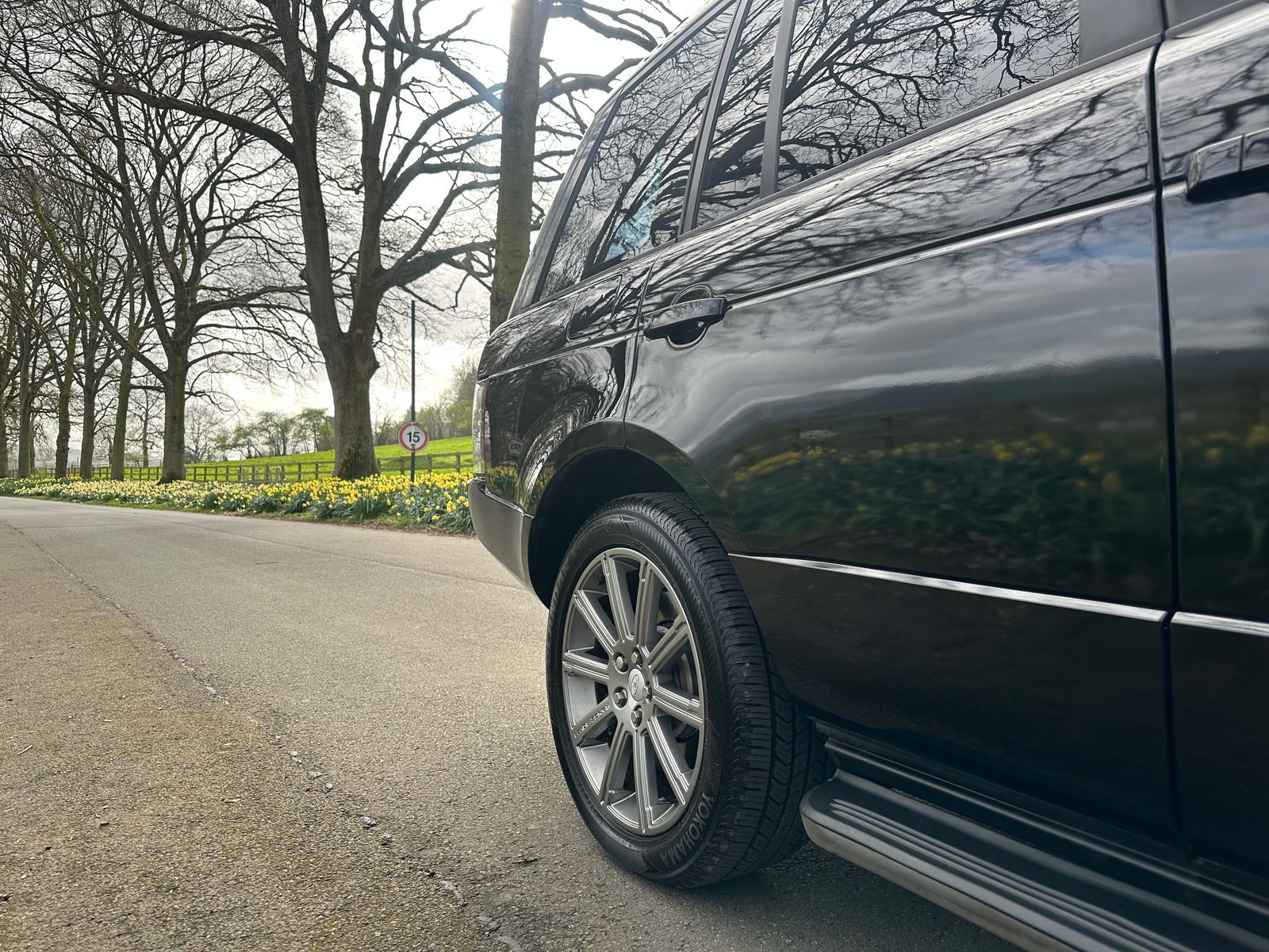 Land Rover Range Rover 4.4 TD V8 Vogue SUV 5dr Diesel Auto 4WD Euro 5 (313 bhp) 5dr Automatic 2026
