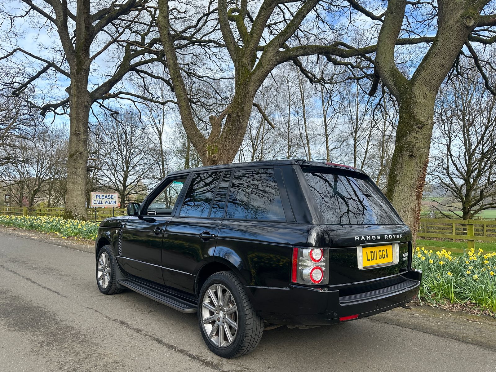 Land Rover Range Rover 4.4 TD V8 Vogue SUV 5dr Diesel Auto 4WD Euro 5 (313 bhp) 5dr Automatic 2026