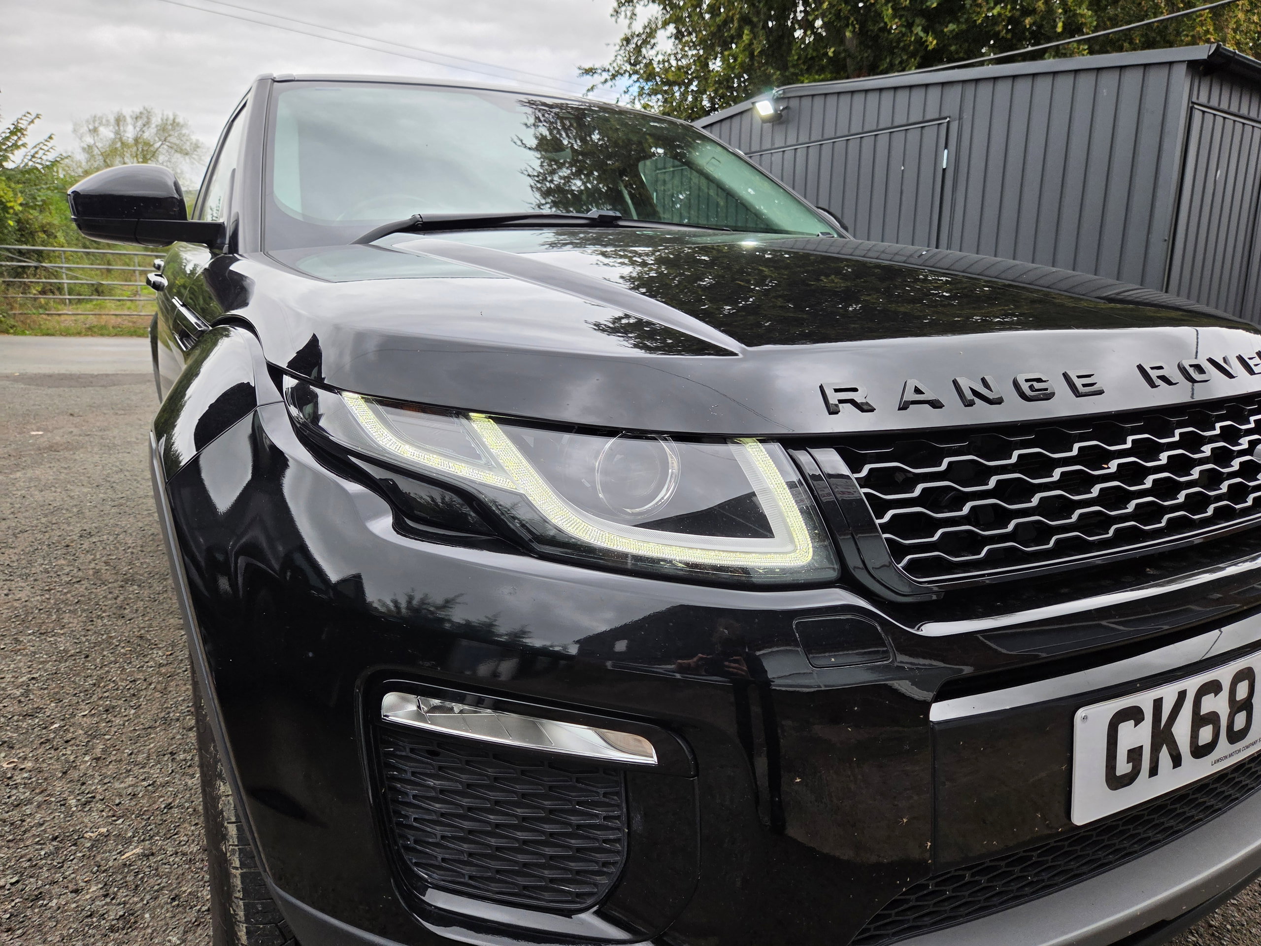 Land Rover Range Rover Evoque 2.0 eD4 SE Tech SUV 5dr Diesel Manual FWD Euro 6 (s/s) (150 ps) 5dr Manual 2018