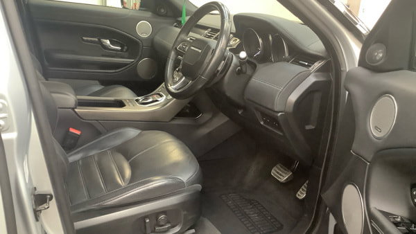 Land Rover Range Rover Evoque 2.0 SD4 HSE Dynamic SUV 5dr Diesel Auto 4WD Euro 6 (s/s) (240 ps) 5dr Automatic 2018