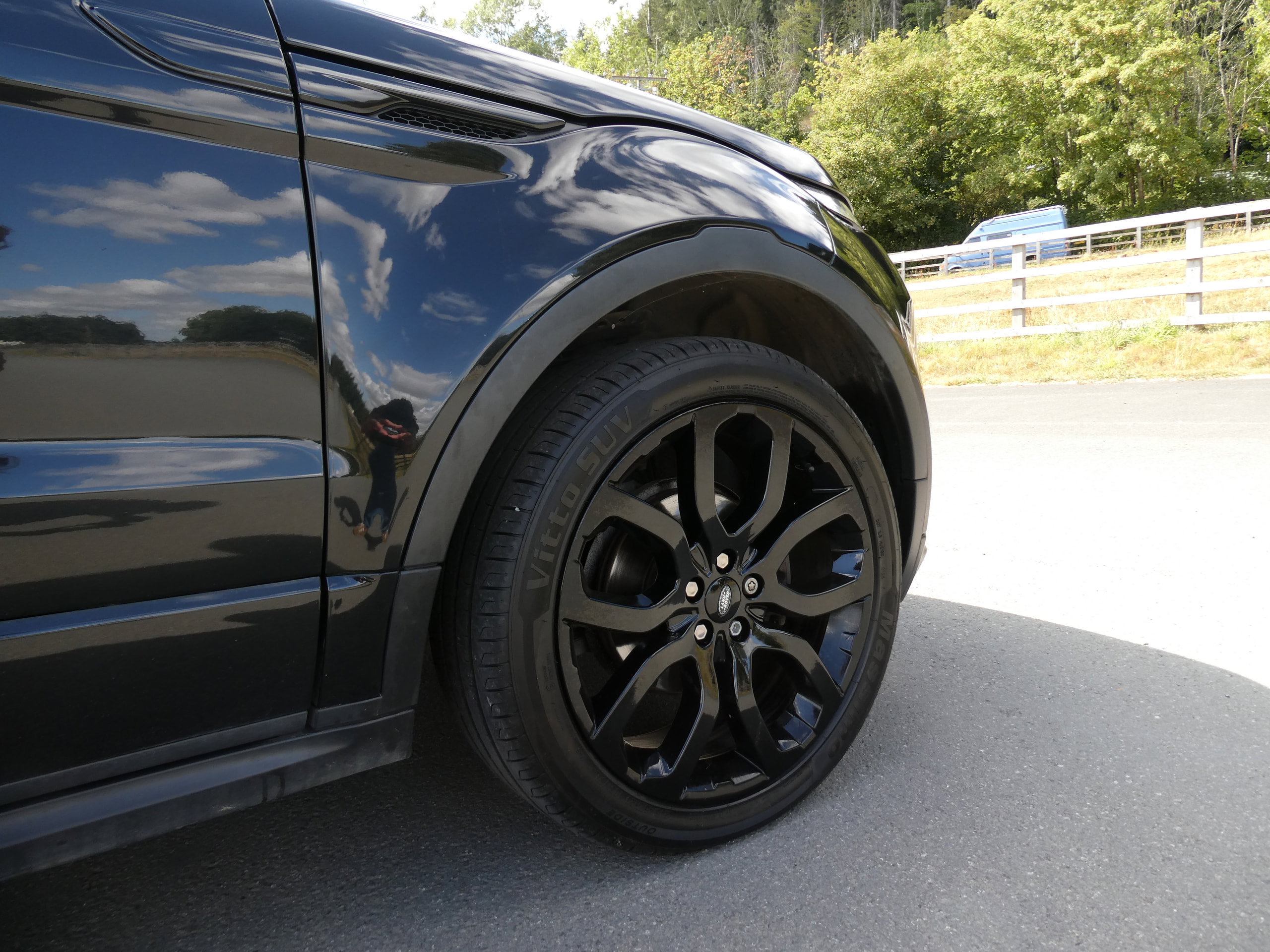 Land Rover Range Rover Evoque 2.2 SD4 Dynamic SUV 5dr Diesel Auto 4WD Euro 5 (s/s) (190 ps) 5dr Automatic 2014