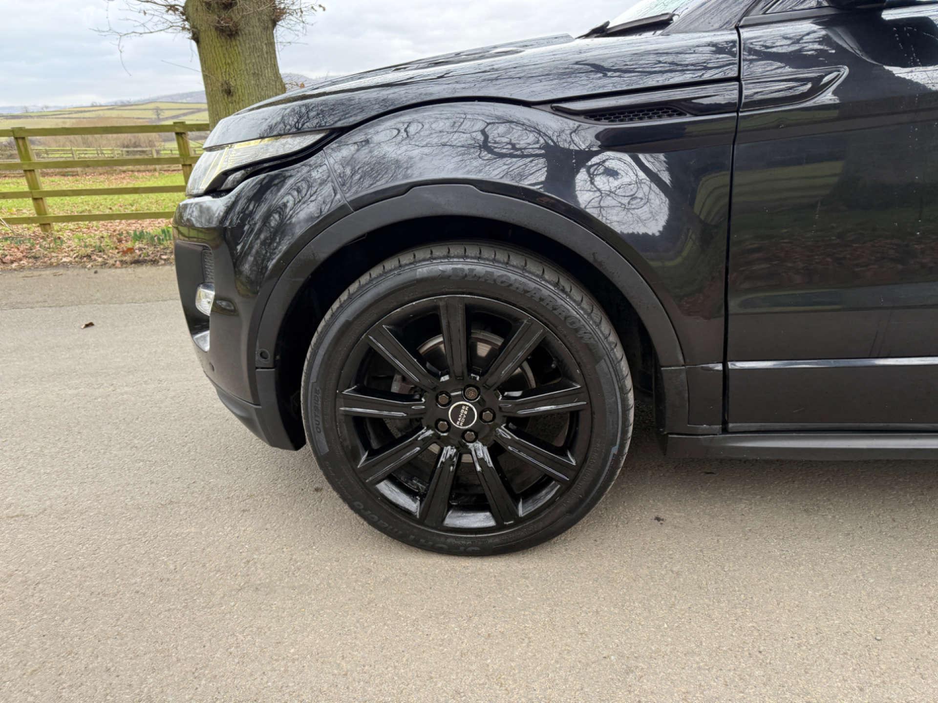 Land Rover Range Rover Evoque 2.2 Range Rover Evoque Dynamic Luxury SD4 Auto 4WD 3dr 3dr Automatic 2026