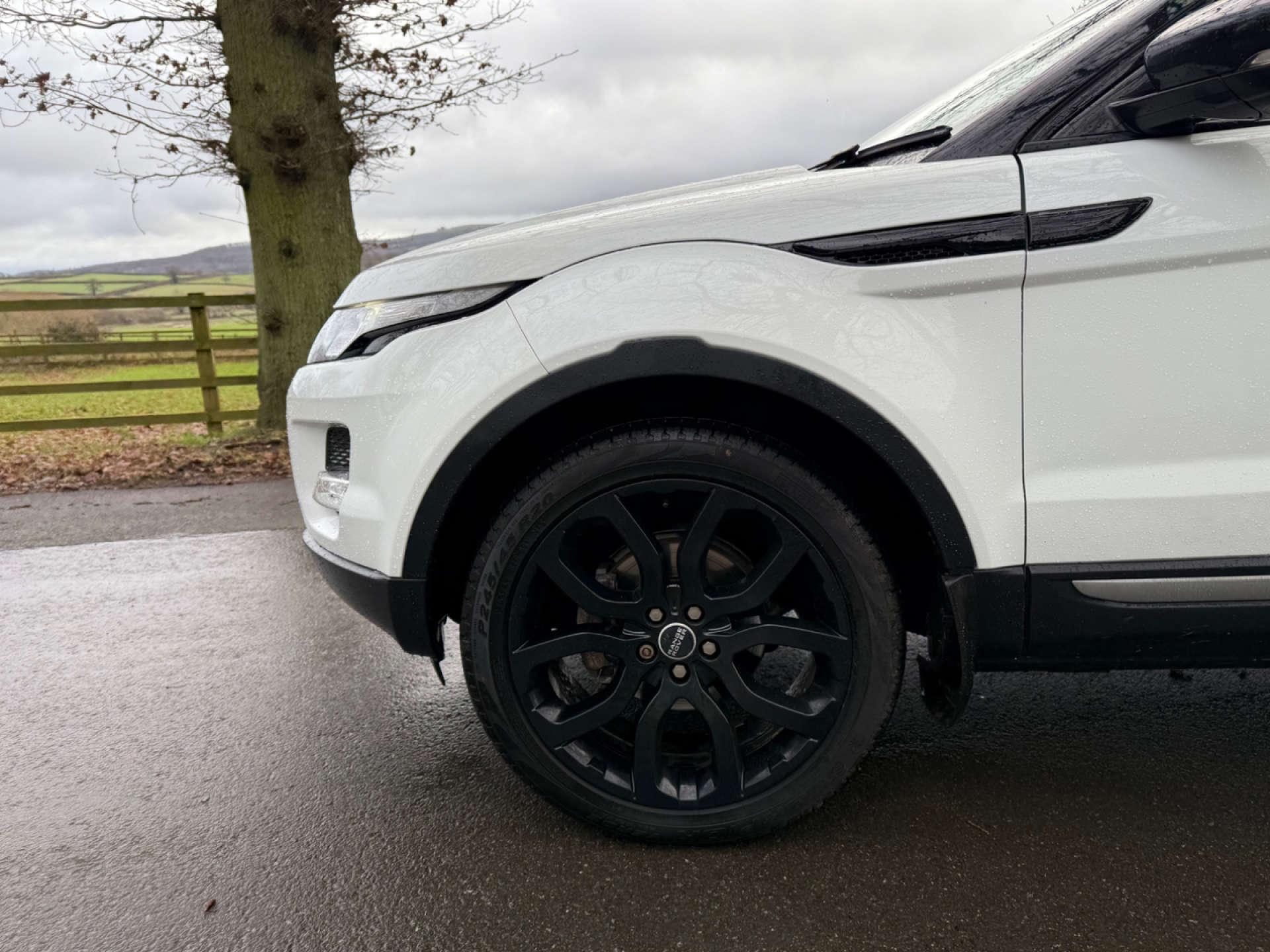 Land Rover Range Rover Evoque 2.2 Range Rover Evoque Pure SD4 Auto 4WD 5dr 5dr Automatic 2026