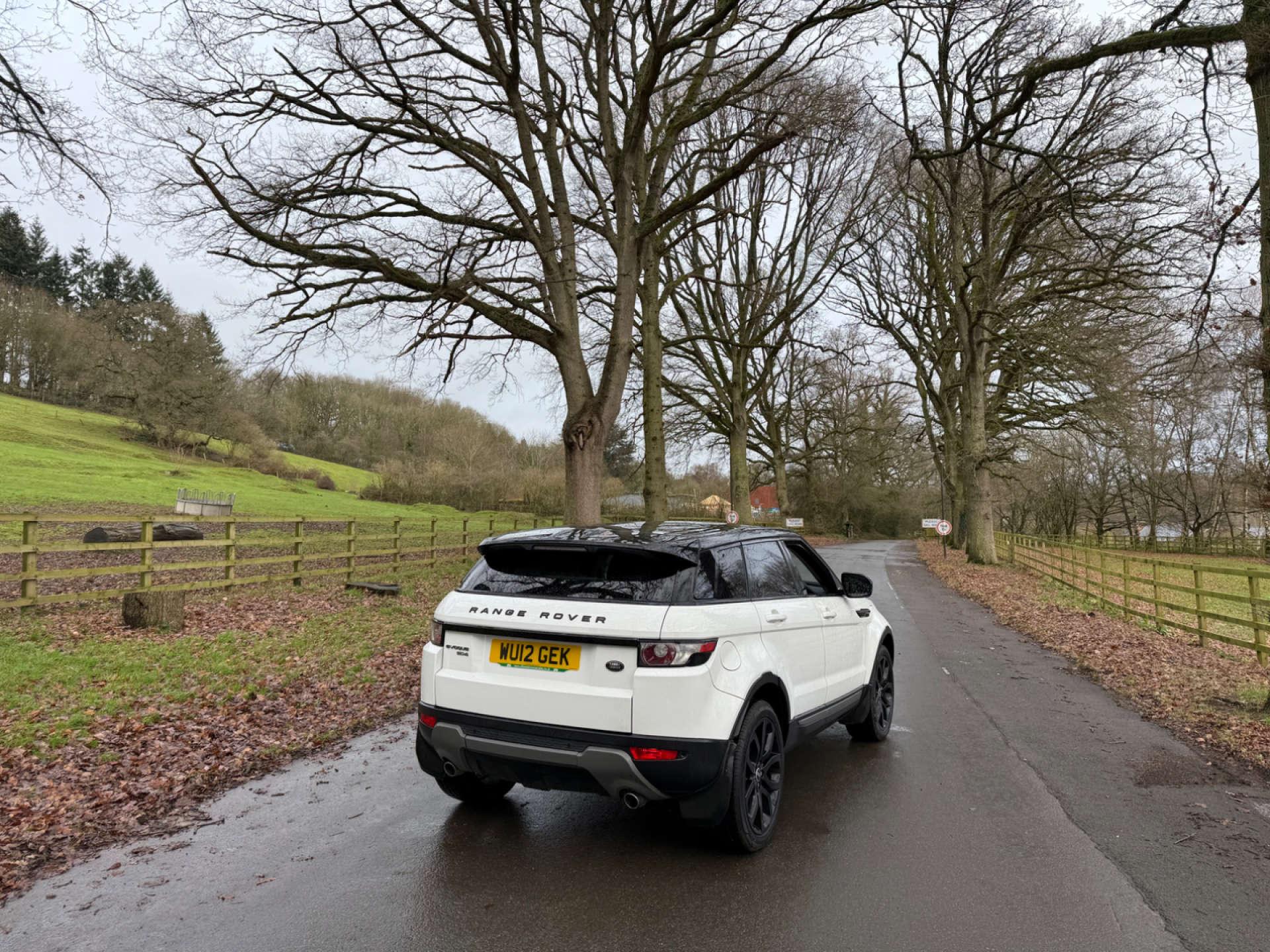 Land Rover Range Rover Evoque 2.2 Range Rover Evoque Pure SD4 Auto 4WD 5dr 5dr Automatic 2026