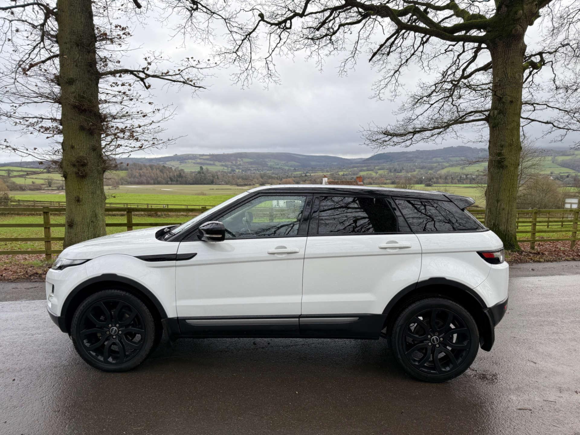 Land Rover Range Rover Evoque 2.2 Range Rover Evoque Pure SD4 Auto 4WD 5dr 5dr Automatic 2026