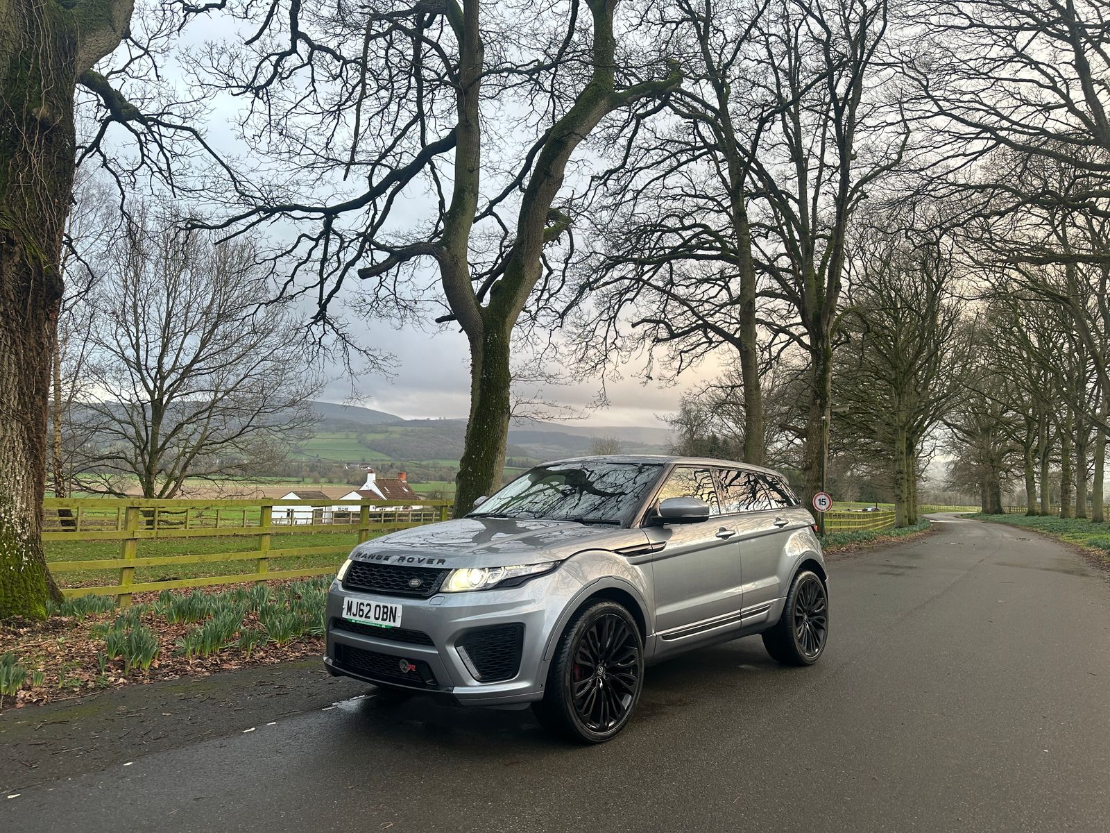 Land Rover Range Rover Evoque 2.2 TD4 Pure SUV 5dr Diesel Manual 4WD Euro 5 (s/s) (150 ps) 5dr Manual 2012