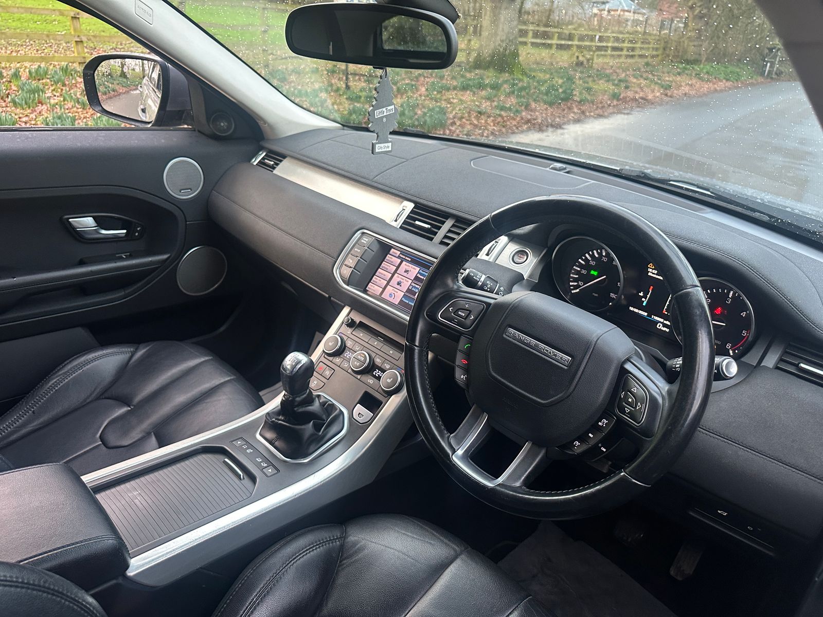 Land Rover Range Rover Evoque 2.2 TD4 Pure SUV 5dr Diesel Manual 4WD Euro 5 (s/s) (150 ps) 5dr Manual 2012