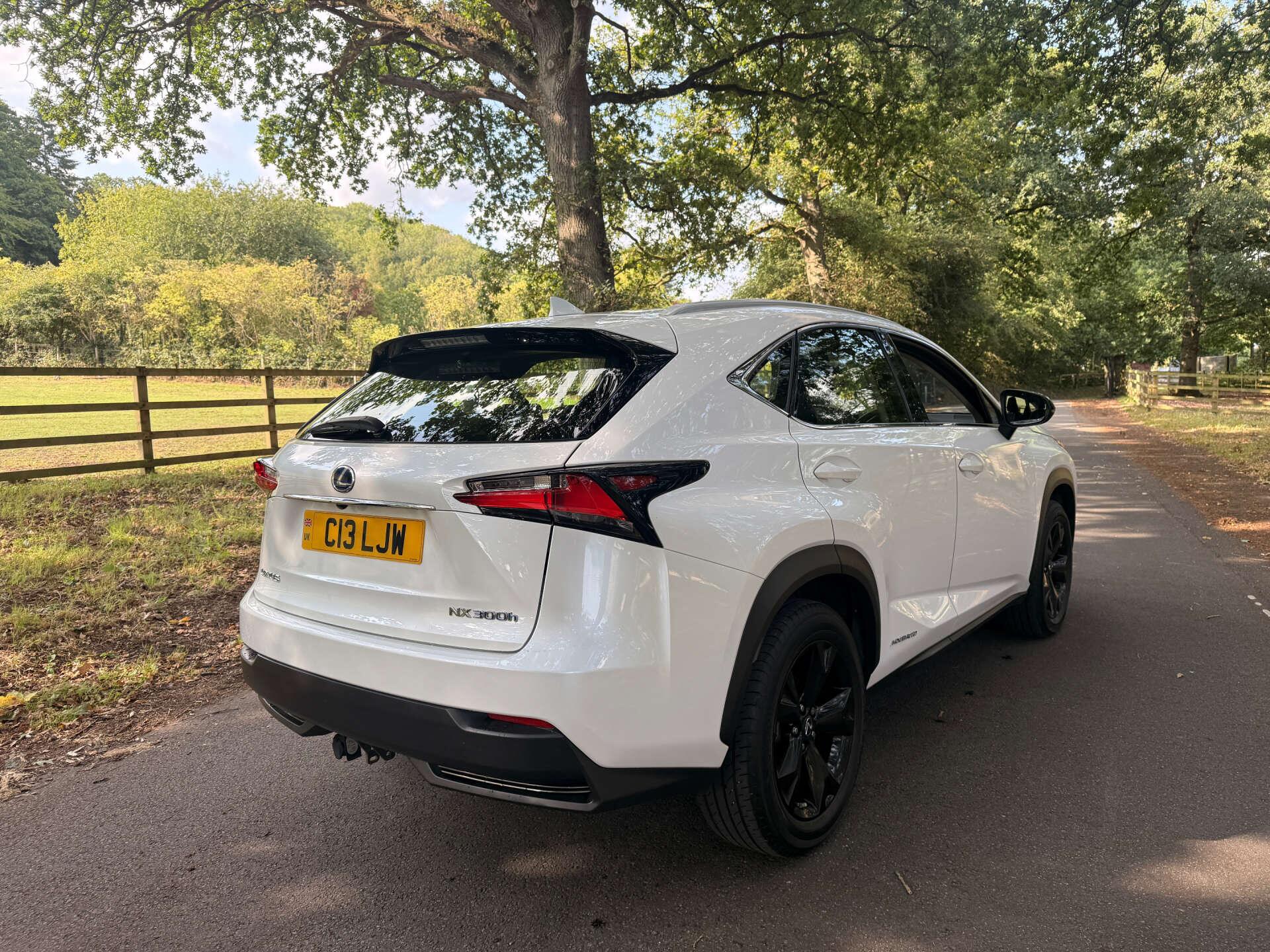 Lexus NX 2.5 NX 300h Sport CVT 4WD 5dr 5dr Automatic 2026