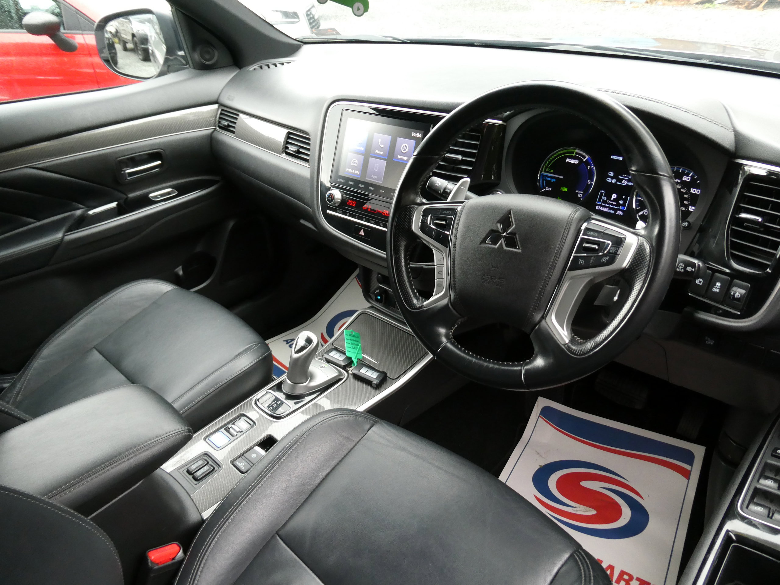 Mitsubishi Outlander 2.4h TwinMotor 13.8kWh Dynamic SUV 5dr Petrol Plug-in Hybrid CVT 4WD Euro 6 (s/s) (224 ps) 5dr Automatic 2020
