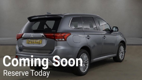Mitsubishi Outlander 2.4h TwinMotor 13.8kWh Dynamic SUV 5dr Petrol Plug-in Hybrid CVT 4WD Euro 6 (s/s) (224 ps) 5dr Automatic 2020