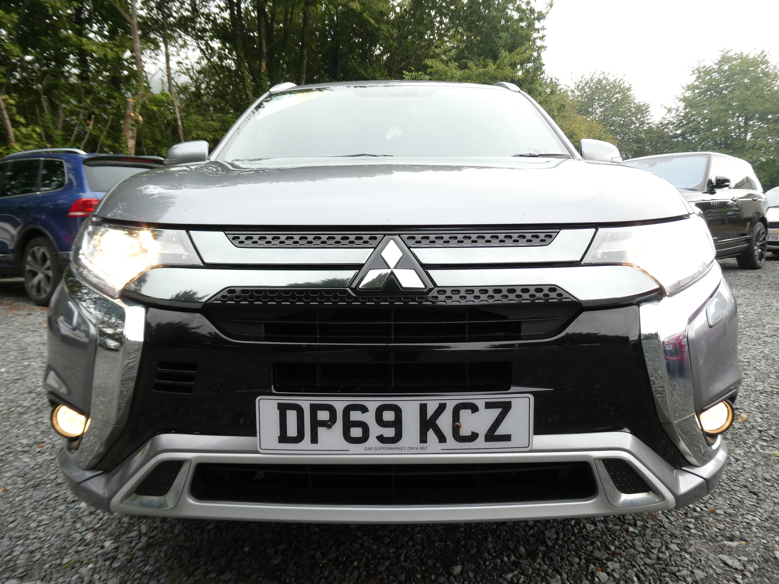 Mitsubishi Outlander 2.4h TwinMotor 13.8kWh Dynamic SUV 5dr Petrol Plug-in Hybrid CVT 4WD Euro 6 (s/s) (224 ps) 5dr Automatic 2020