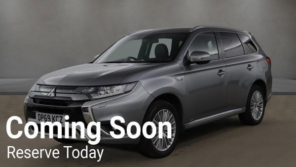 Mitsubishi Outlander 2.4h TwinMotor 13.8kWh Dynamic SUV 5dr Petrol Plug-in Hybrid CVT 4WD Euro 6 (s/s) (224 ps) 5dr Automatic 2020