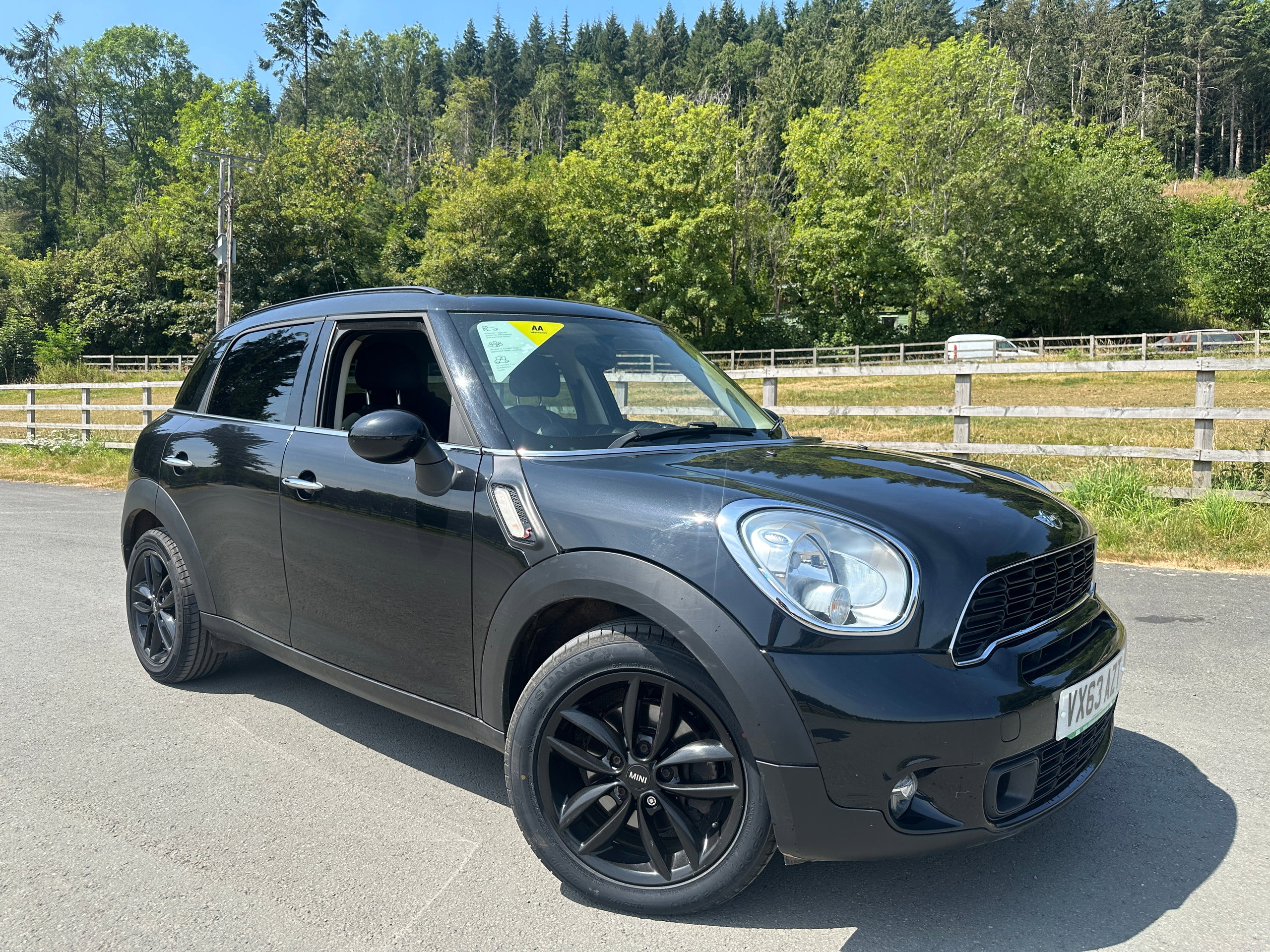 MINI Countryman 2.0 Cooper SD SUV 5dr Diesel Manual Euro 5 (s/s) (143 ps) 5dr Manual 2013