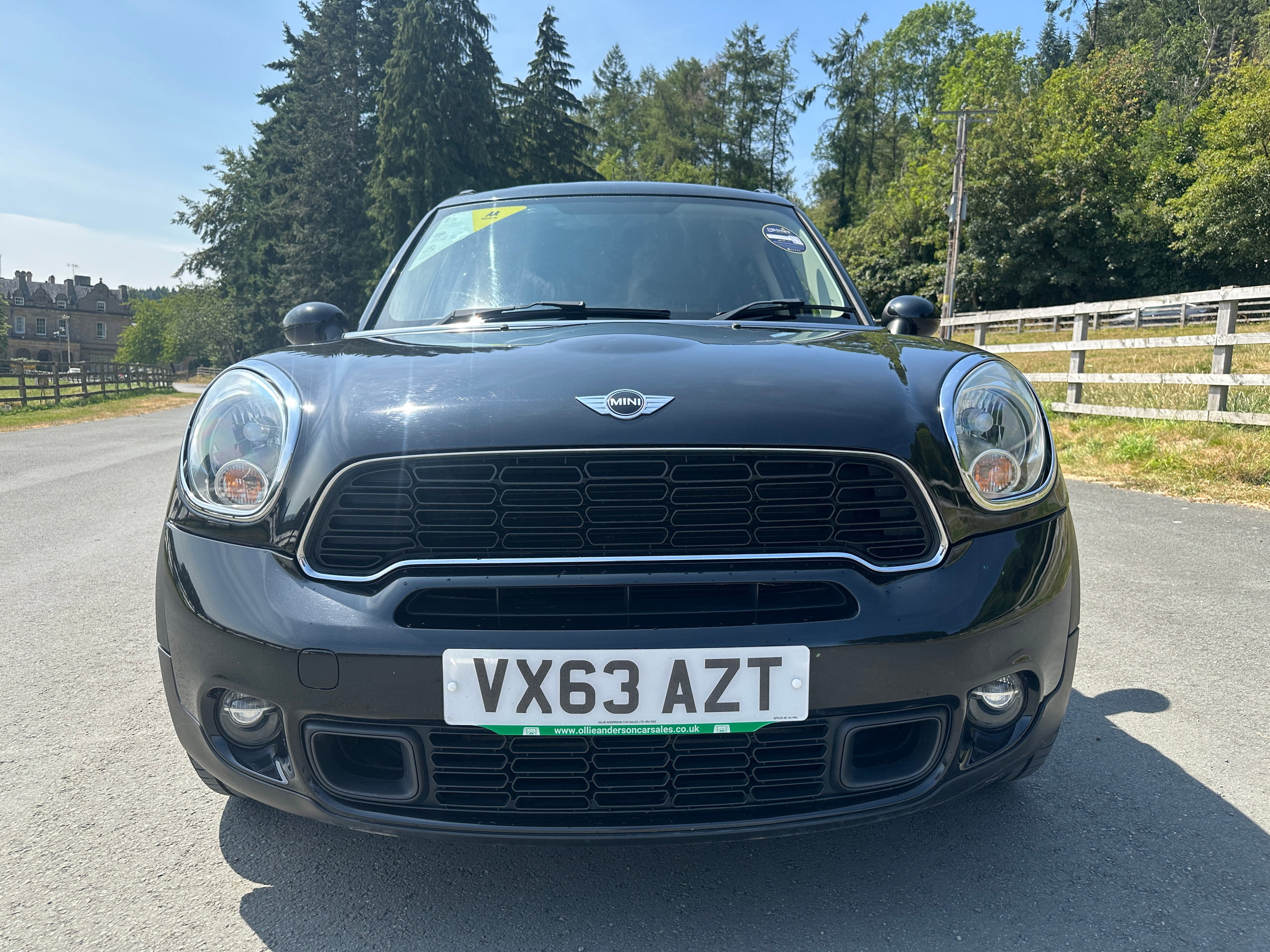 MINI Countryman 2.0 Cooper SD SUV 5dr Diesel Manual Euro 5 (s/s) (143 ps) 5dr Manual 2013