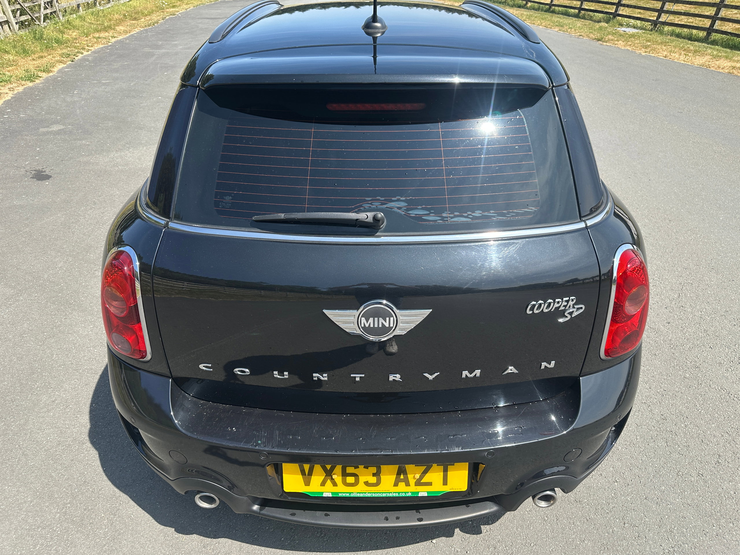 MINI Countryman 2.0 Cooper SD SUV 5dr Diesel Manual Euro 5 (s/s) (143 ps) 5dr Manual 2013