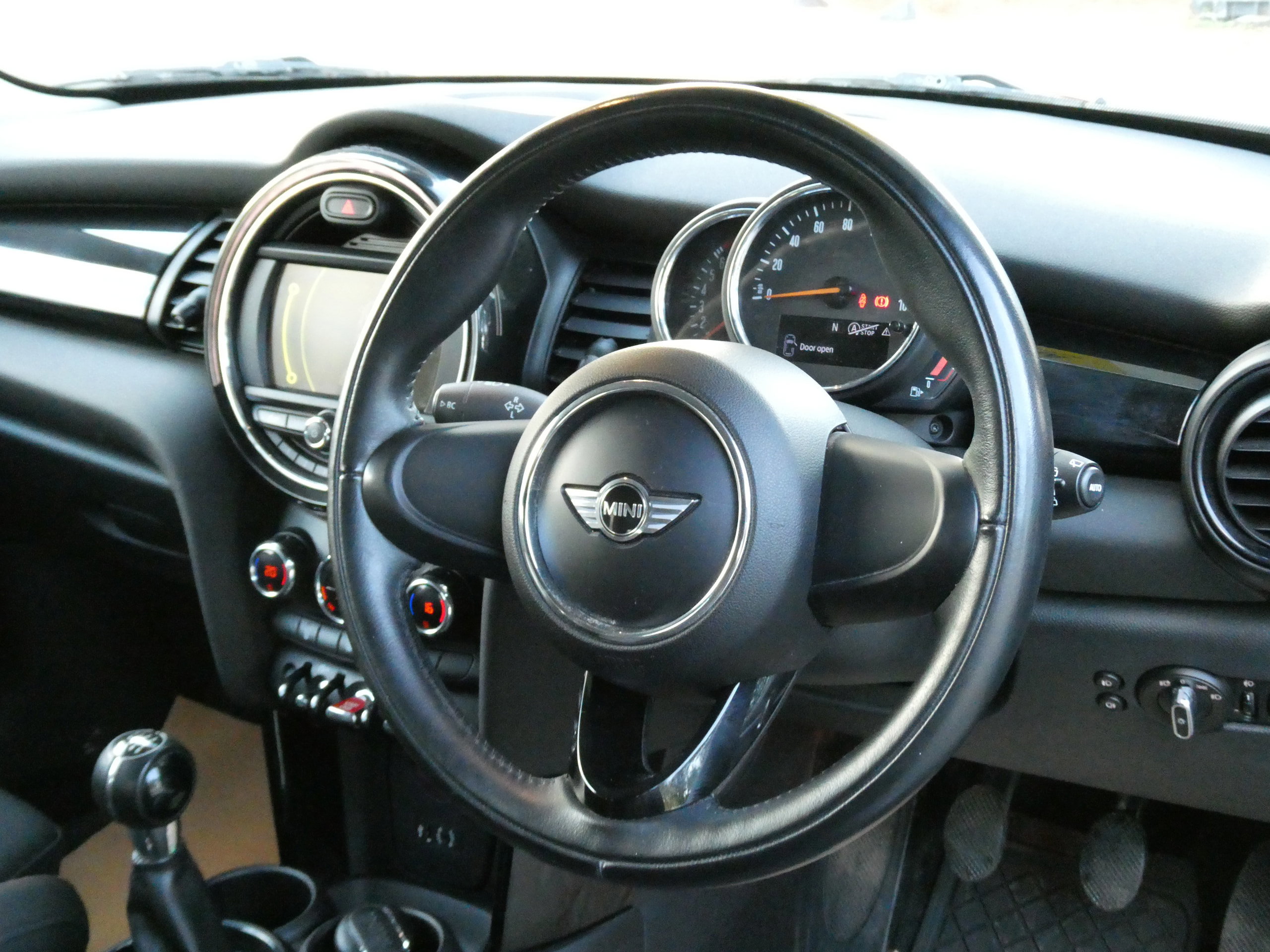 MINI Hatch 1.5 Cooper Seven Hatchback 3dr Petrol Manual Euro 6 (s/s) (136 ps) 3dr Manual 2017