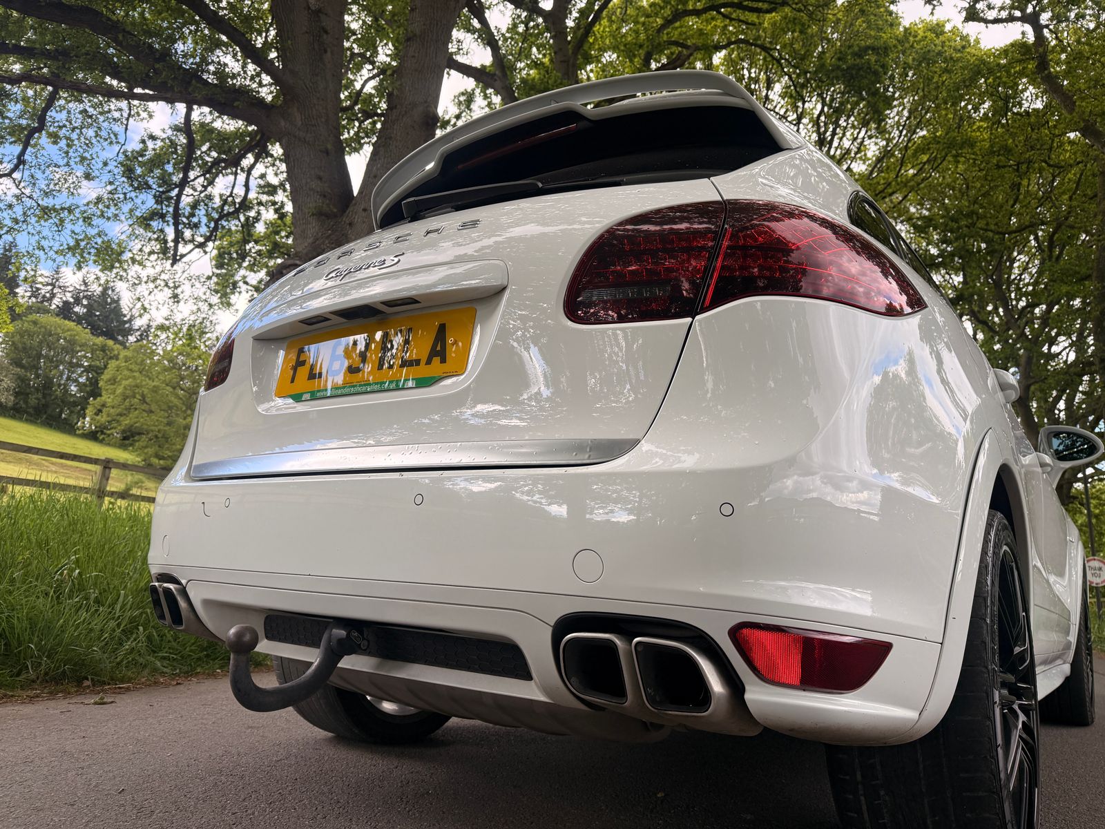 Porsche Cayenne 4.2 TD V8 S SUV 5dr Diesel TiptronicS 4WD Euro 5 (s/s) (382 ps) 5dr Automatic 2014