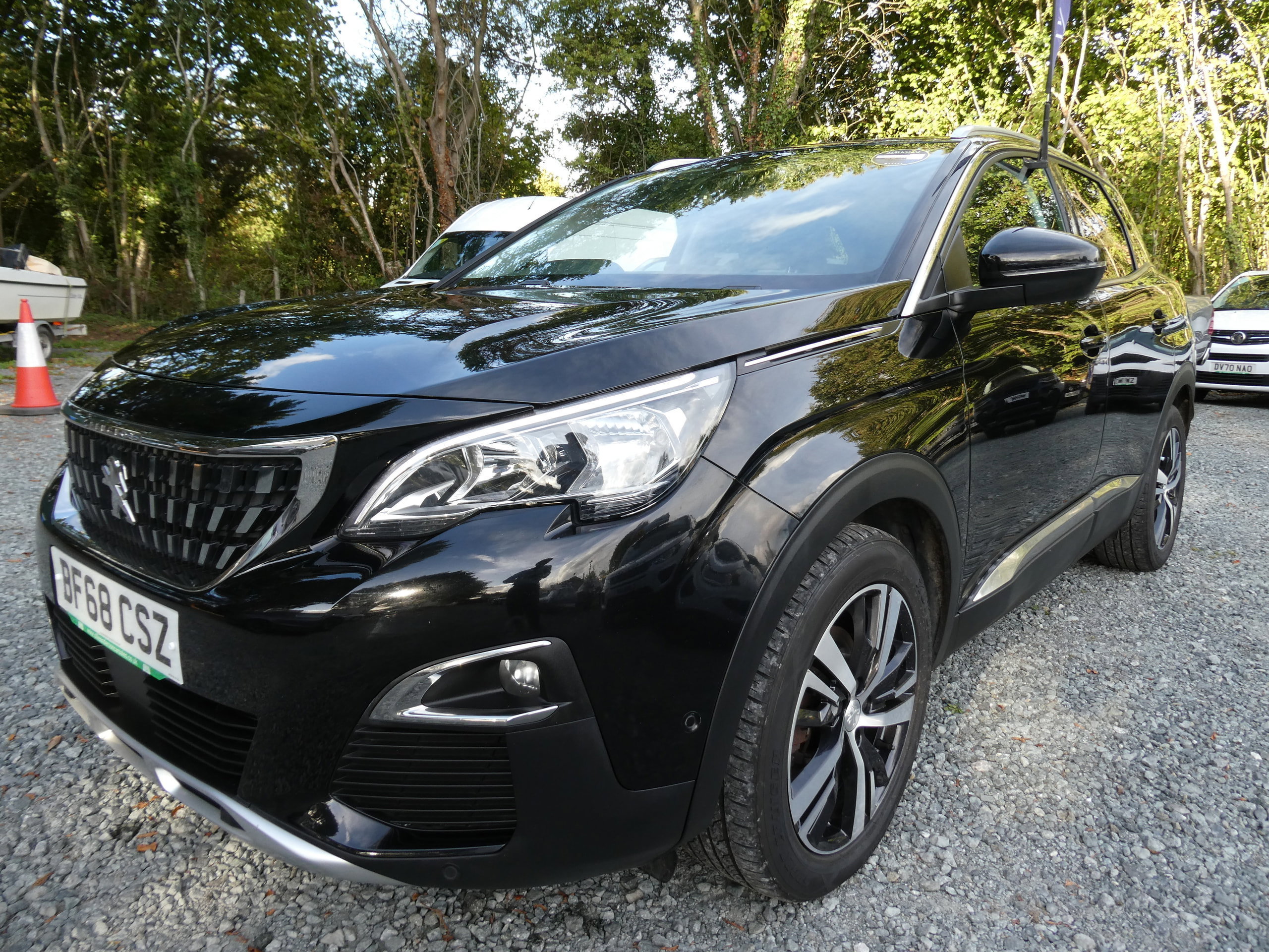 Peugeot 3008 1.2 PureTech Allure SUV 5dr Petrol Manual Euro 6 (s/s) (130 ps) 5dr Manual 2018