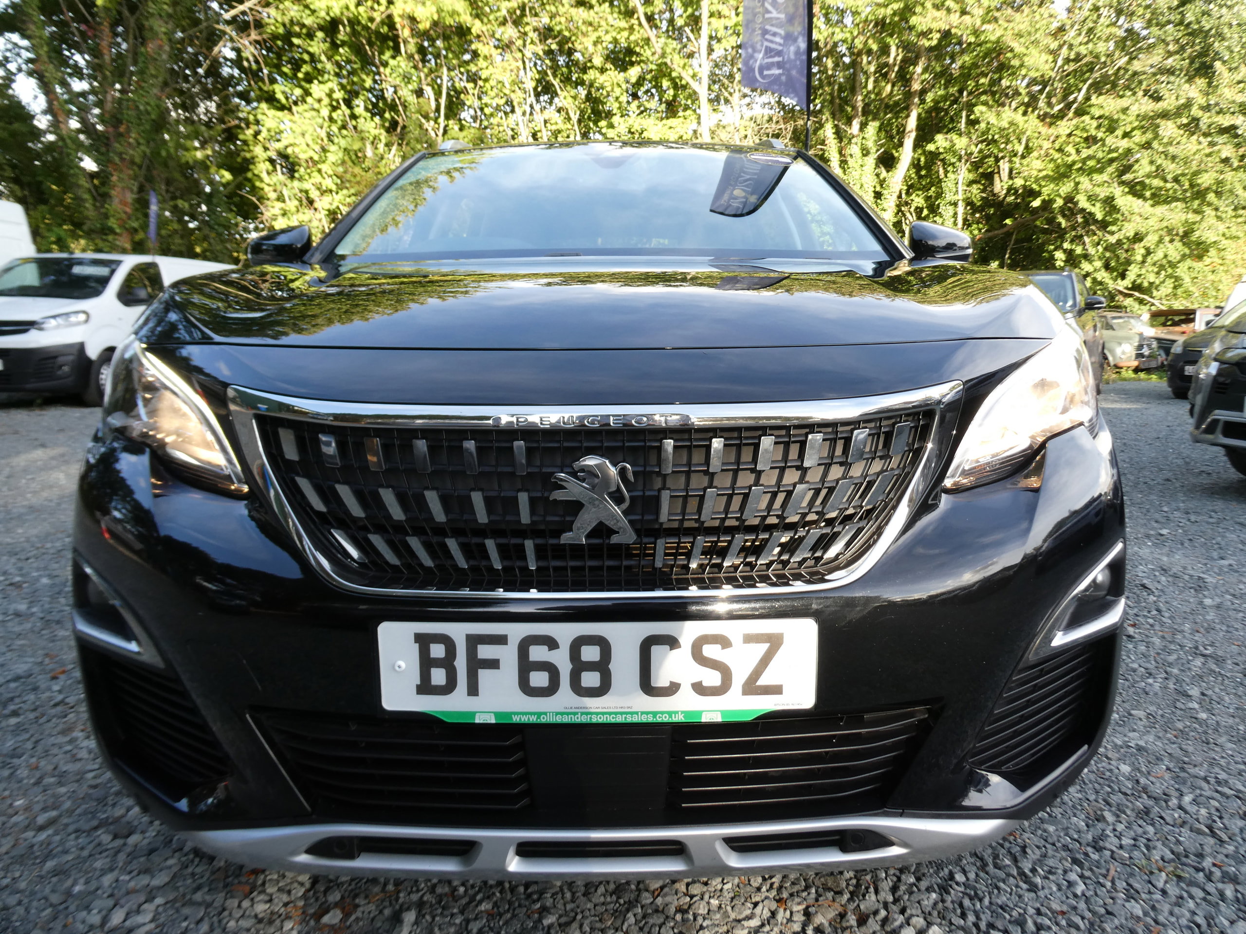 Peugeot 3008 1.2 PureTech Allure SUV 5dr Petrol Manual Euro 6 (s/s) (130 ps) 5dr Manual 2018