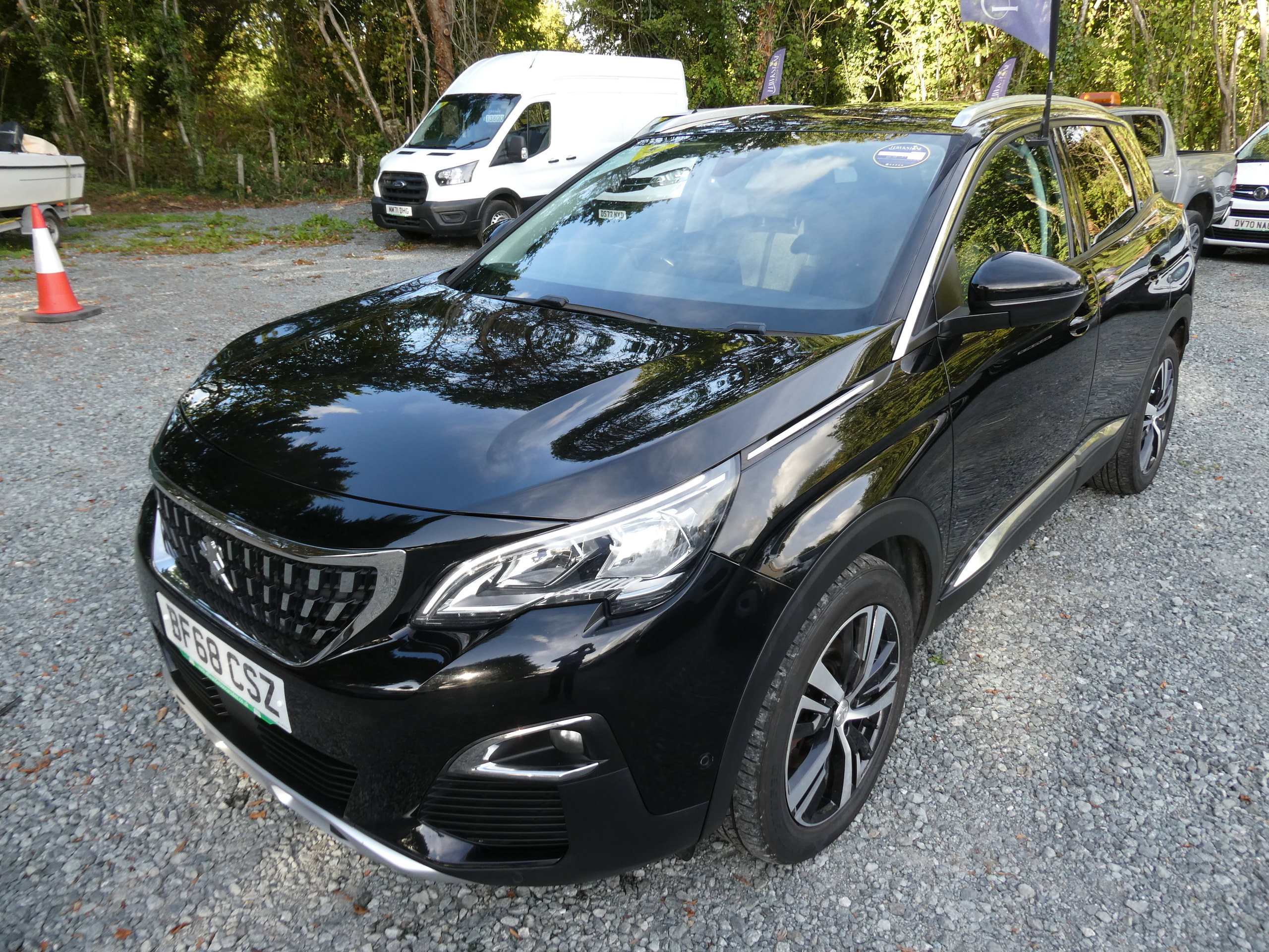 Peugeot 3008 1.2 PureTech Allure SUV 5dr Petrol Manual Euro 6 (s/s) (130 ps) 5dr Manual 2018