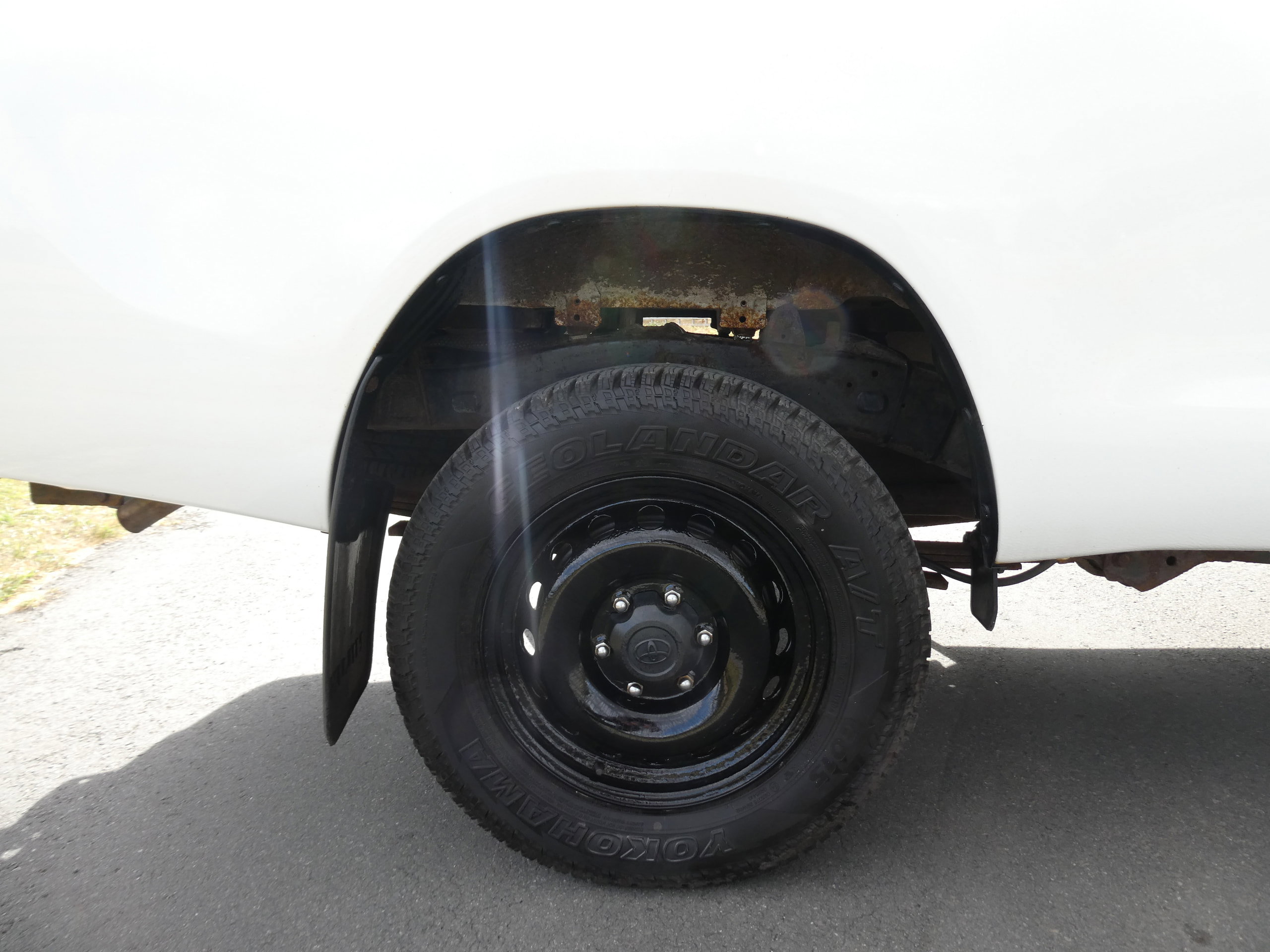 Toyota Hilux 2.4 D-4D Active Narrow Body Pickup 2dr Diesel Manual 4WD Euro 6 (150 ps) 2dr Manual 2020