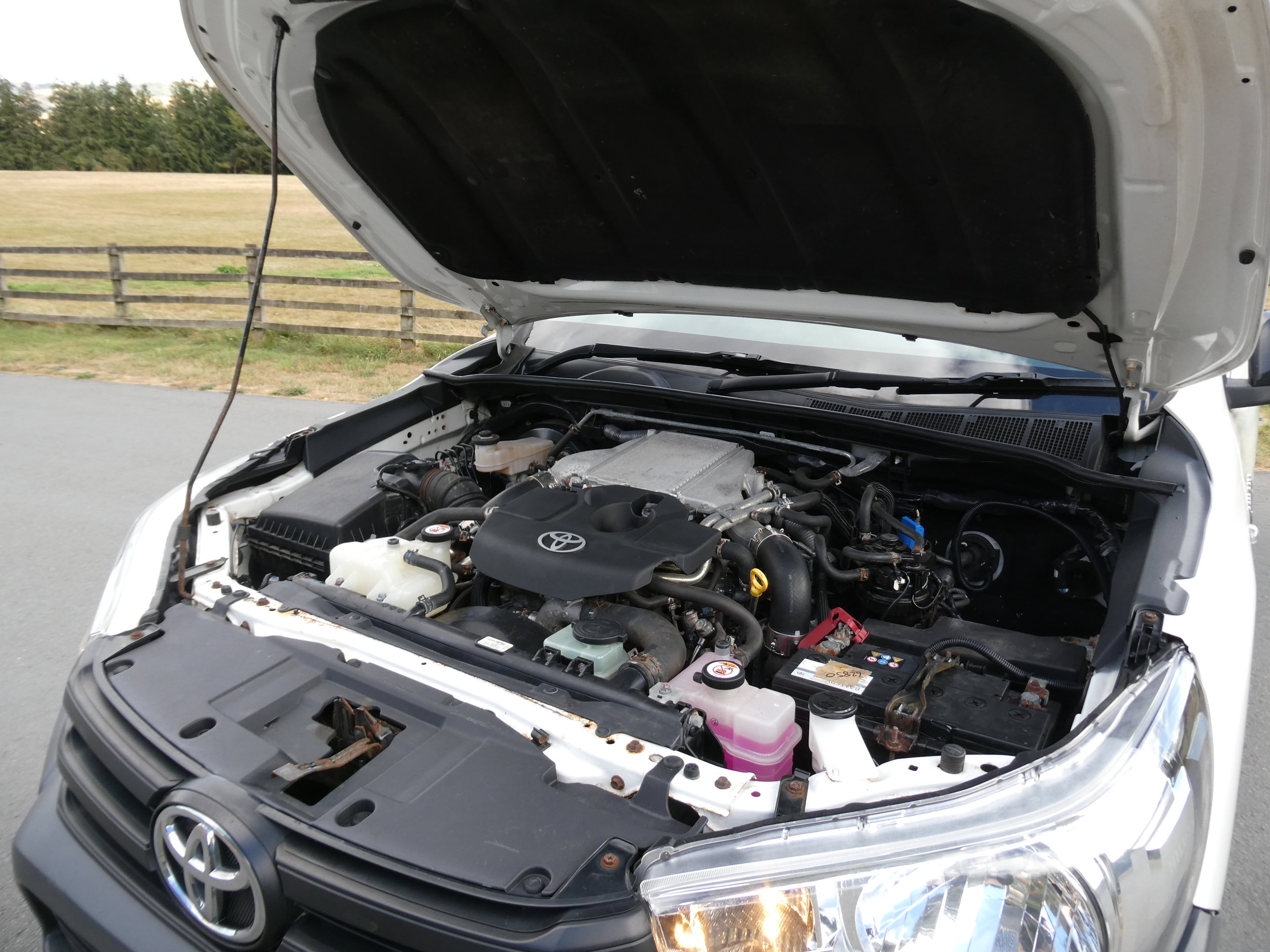Toyota Hilux 2.4 D-4D Active Narrow Body Pickup 2dr Diesel Manual 4WD Euro 6 (150 ps) 2dr Manual 2020