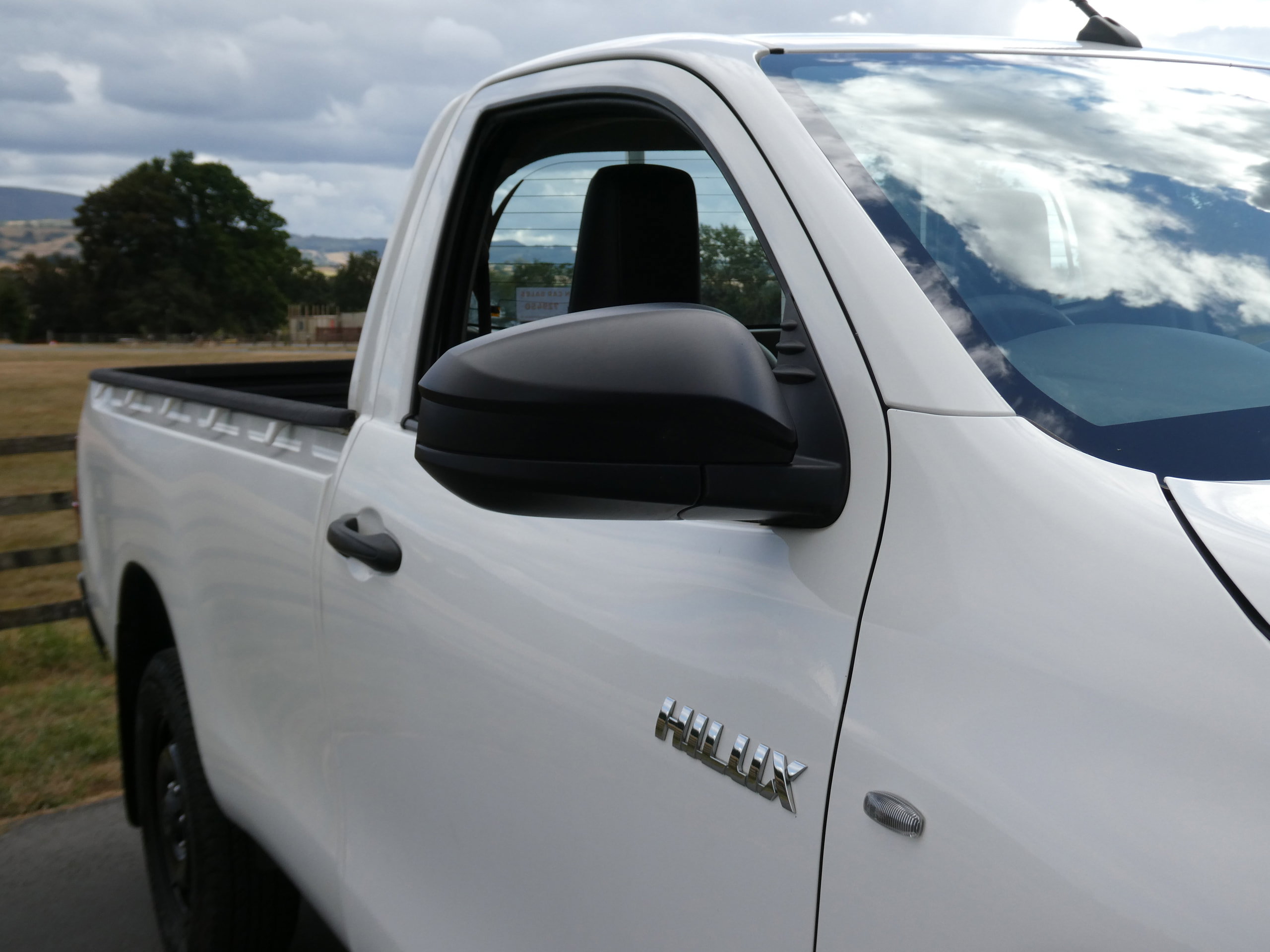 Toyota Hilux 2.4 D-4D Active Narrow Body Pickup 2dr Diesel Manual 4WD Euro 6 (150 ps) 2dr Manual 2020