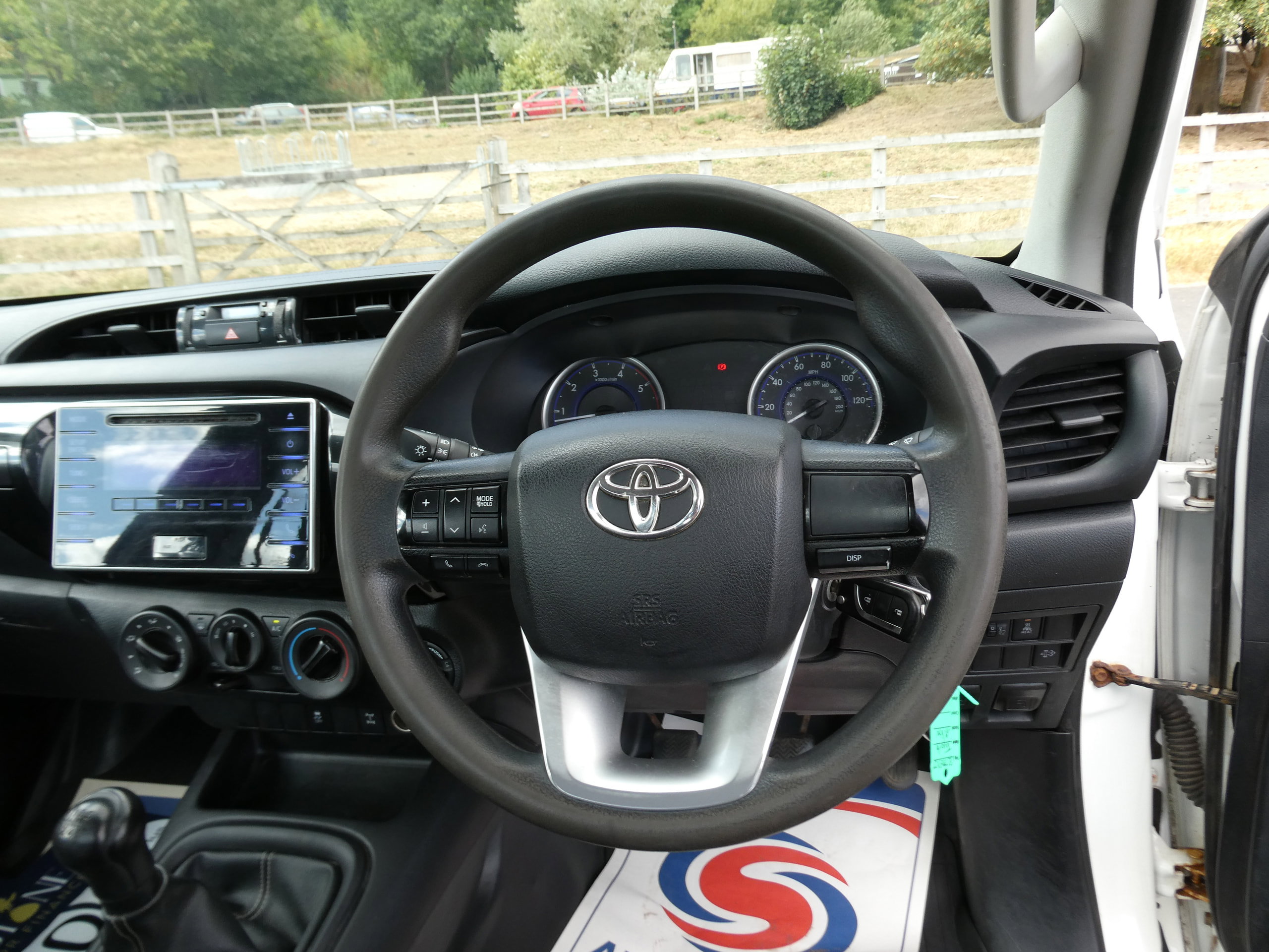 Toyota Hilux 2.4 D-4D Active Narrow Body Pickup 2dr Diesel Manual 4WD Euro 6 (150 ps) 2dr Manual 2020