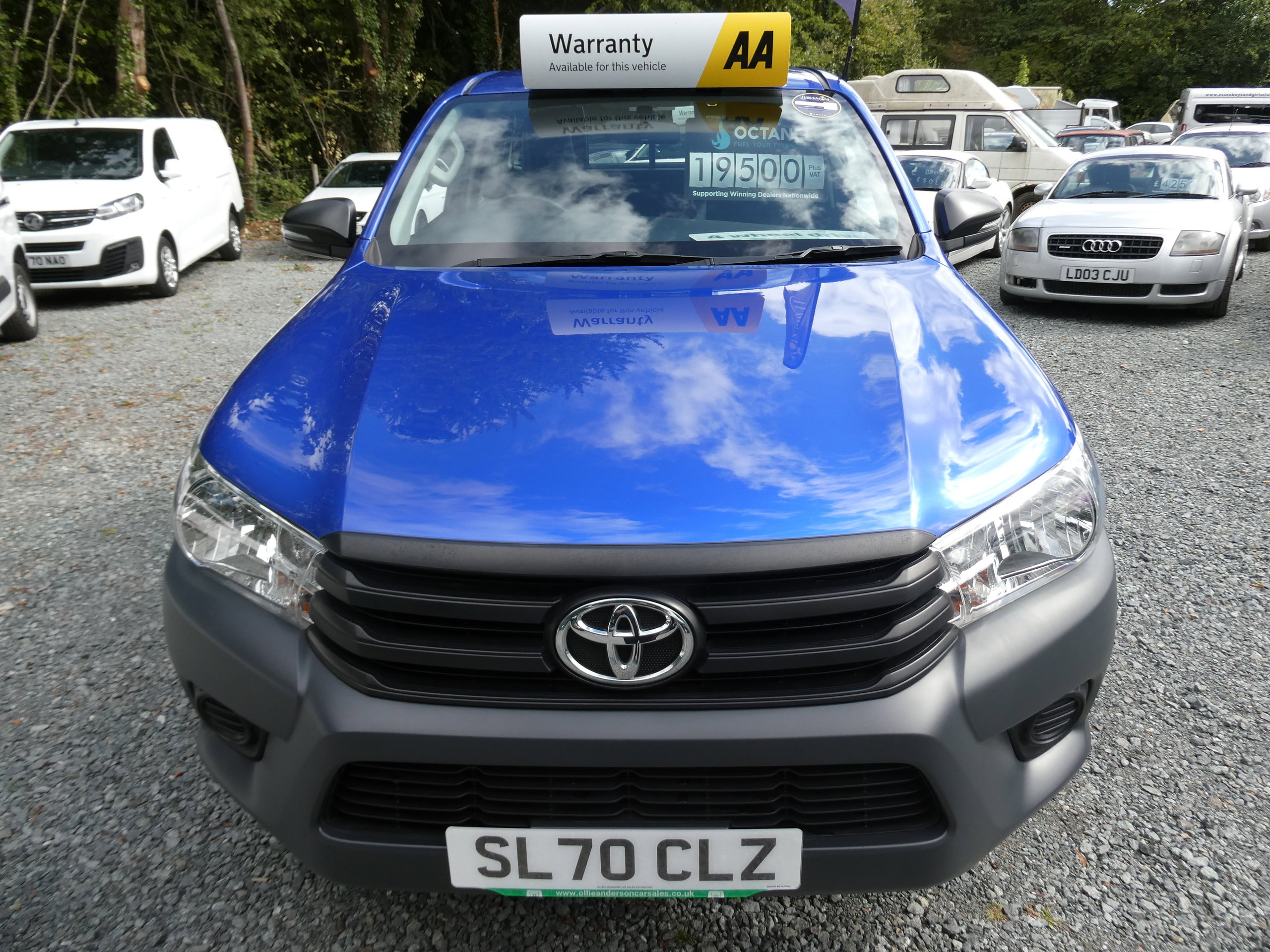 Toyota Hilux 2.4 D-4D Active Extra Pickup Extended Cab 4dr Diesel Manual 4WD Euro 6 (s/s) (150 ps) 4dr Manual 2020