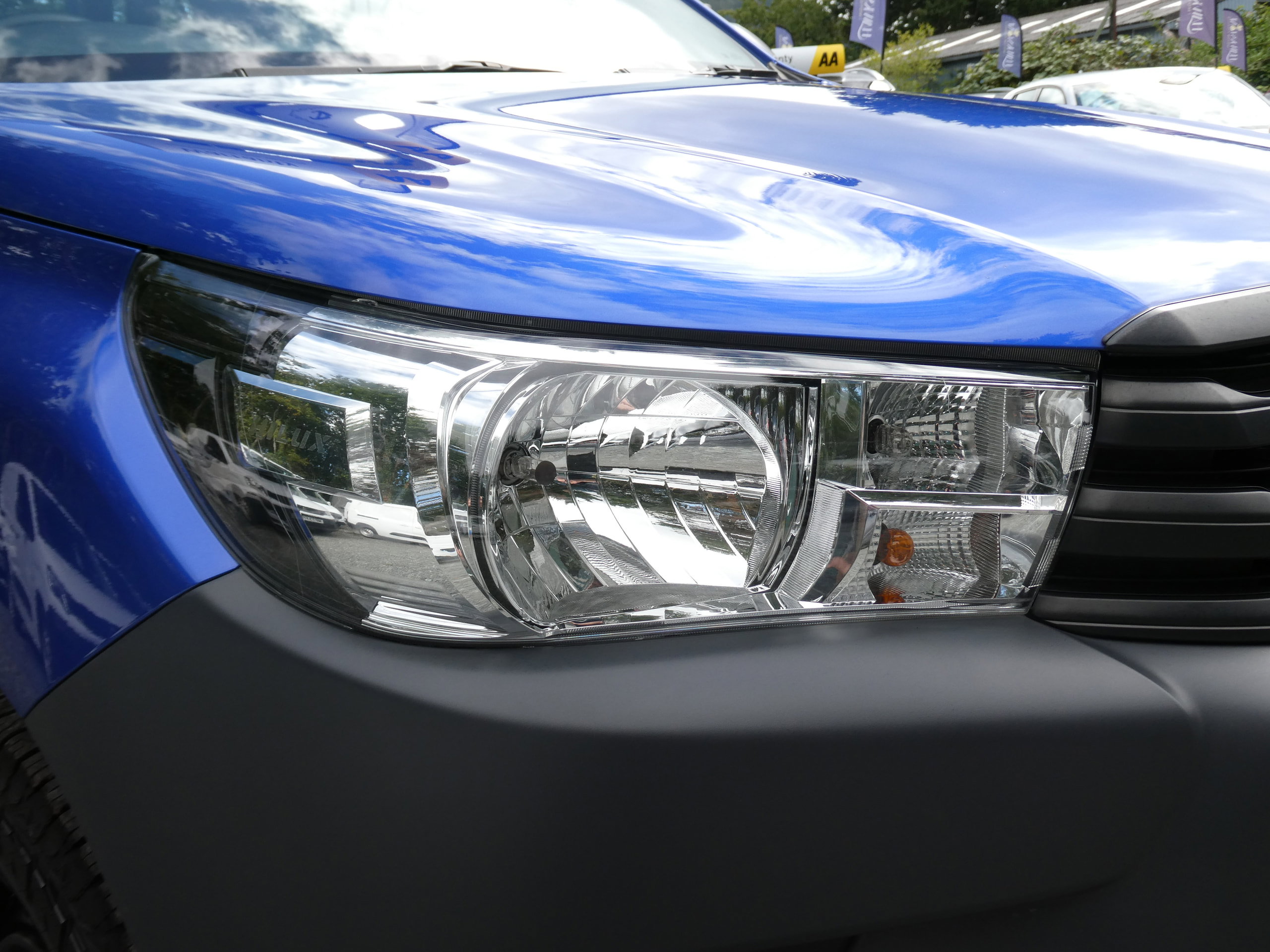 Toyota Hilux 2.4 D-4D Active Extra Pickup Extended Cab 4dr Diesel Manual 4WD Euro 6 (s/s) (150 ps) 4dr Manual 2020