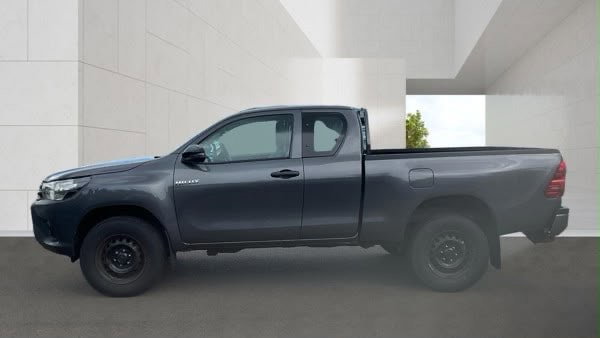 Toyota Hilux 2.4 D-4D Active Extra Pickup Extended Cab 4dr Diesel Manual 4WD Euro 6 (s/s) (150 ps) 4dr Manual 2020