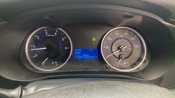 Toyota Hilux 2.4 D-4D Active Extra Pickup Extended Cab 4dr Diesel Manual 4WD Euro 6 (s/s) (150 ps) 4dr Manual 2020