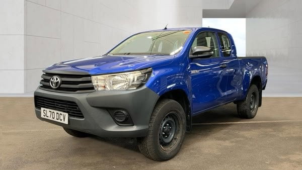Toyota Hilux 2.4 D-4D Active Extra Pickup Extended Cab 4dr Diesel Manual 4WD Euro 6 (s/s) (150 ps) 4dr Manual 2020