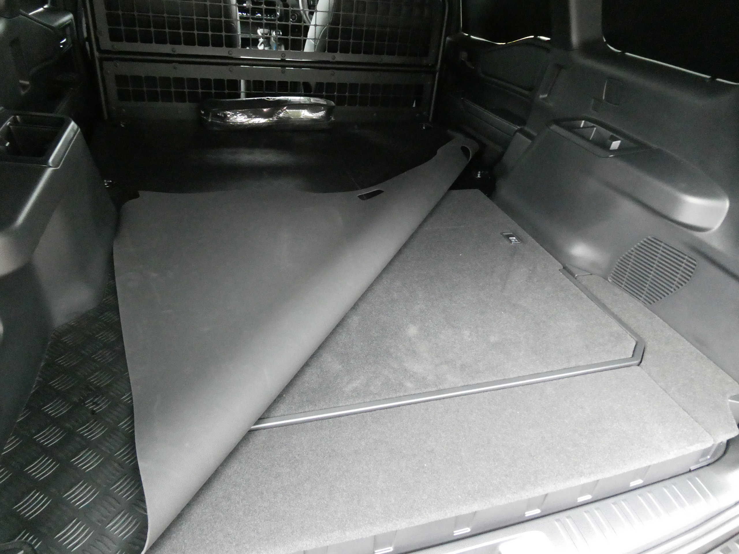 Toyota Land Cruiser 2.8D MHEV Panel Van 5dr Diesel Hybrid Auto 4WD LWB Euro 6 (s/s) (205 ps) 5dr Automatic 2026