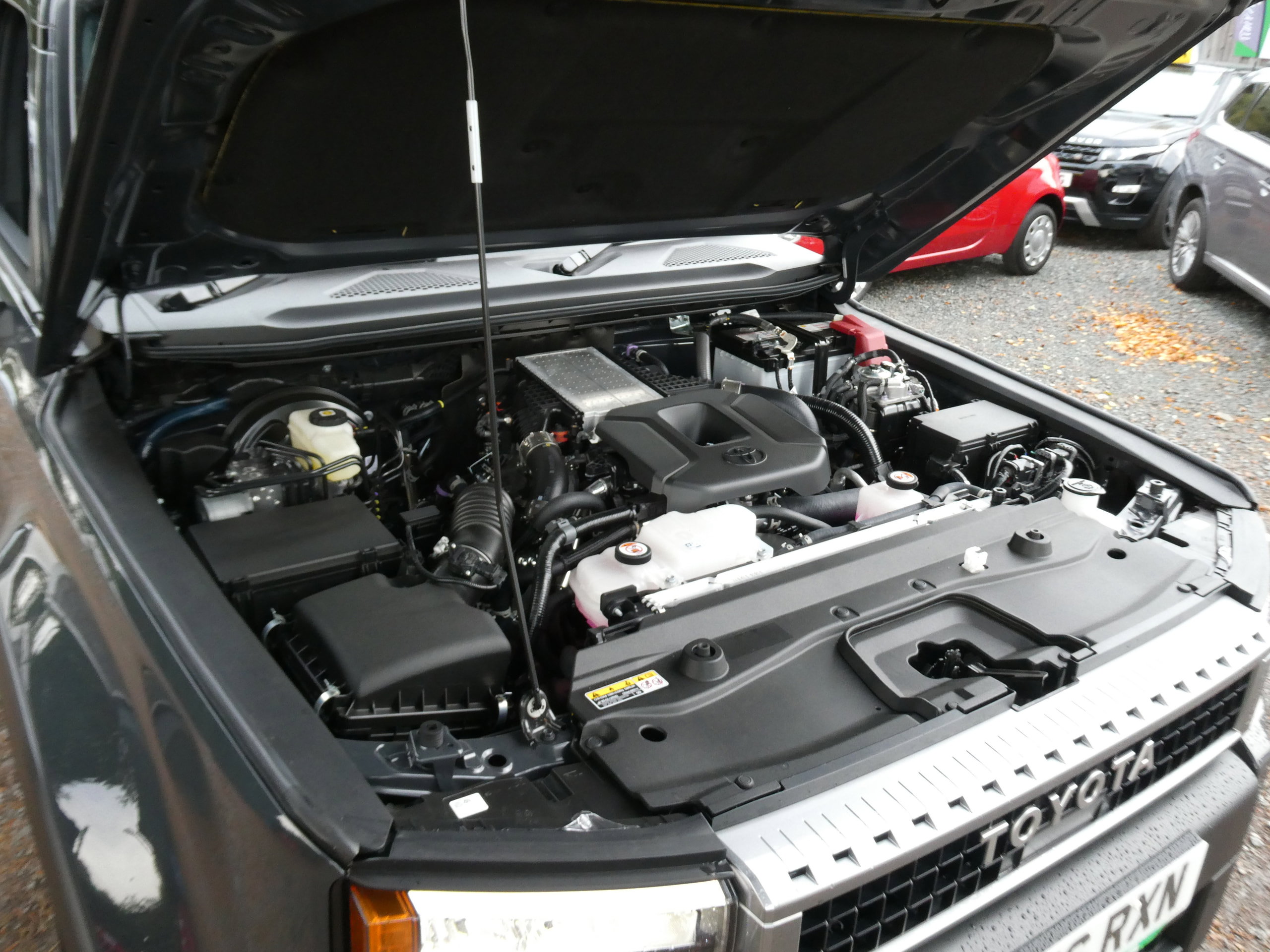 Toyota Land Cruiser 2.8D MHEV Panel Van 5dr Diesel Hybrid Auto 4WD LWB Euro 6 (s/s) (205 ps) 5dr Automatic 2026