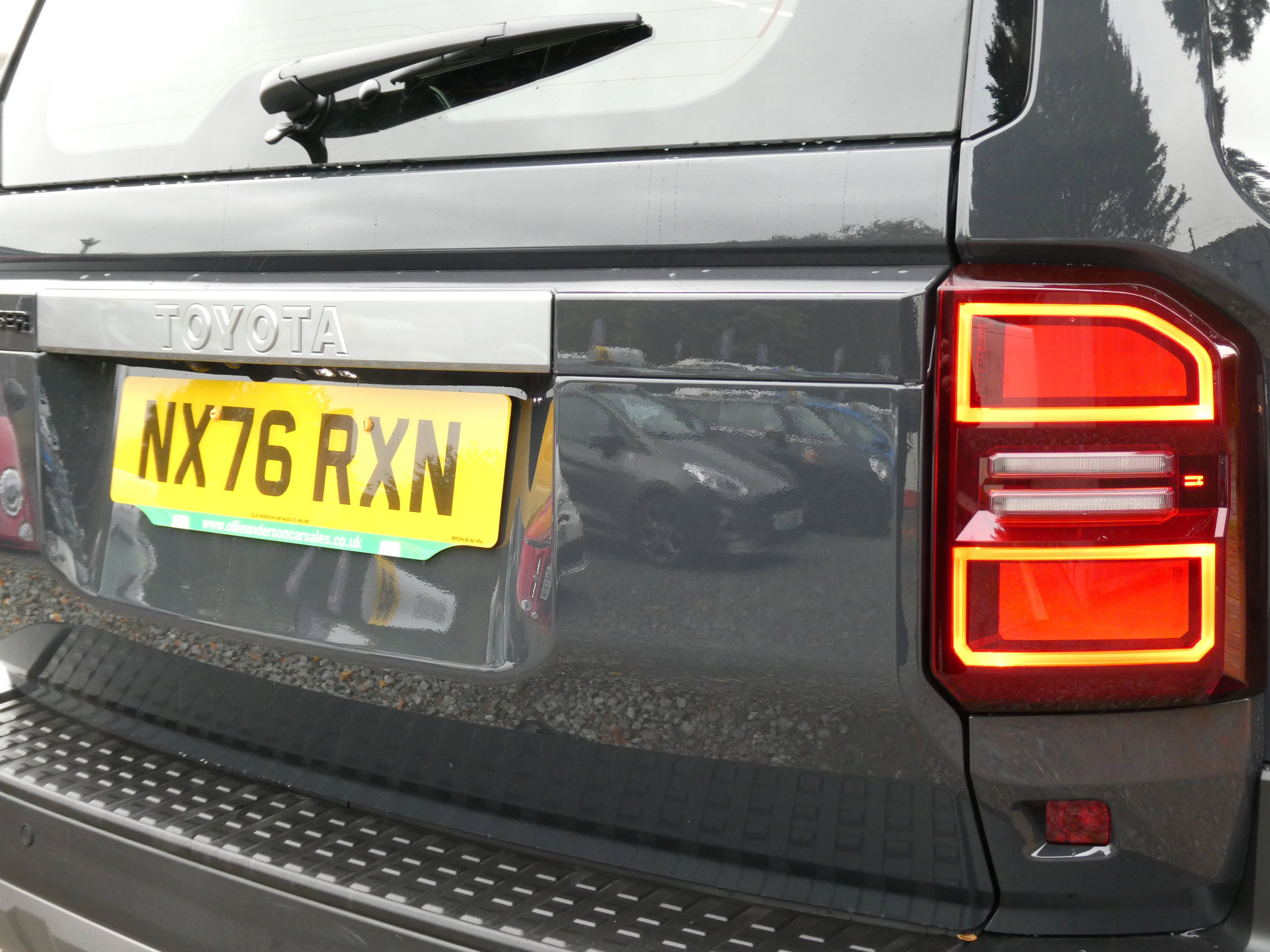 Toyota Land Cruiser 2.8D MHEV Panel Van 5dr Diesel Hybrid Auto 4WD LWB Euro 6 (s/s) (205 ps) 5dr Automatic 2026