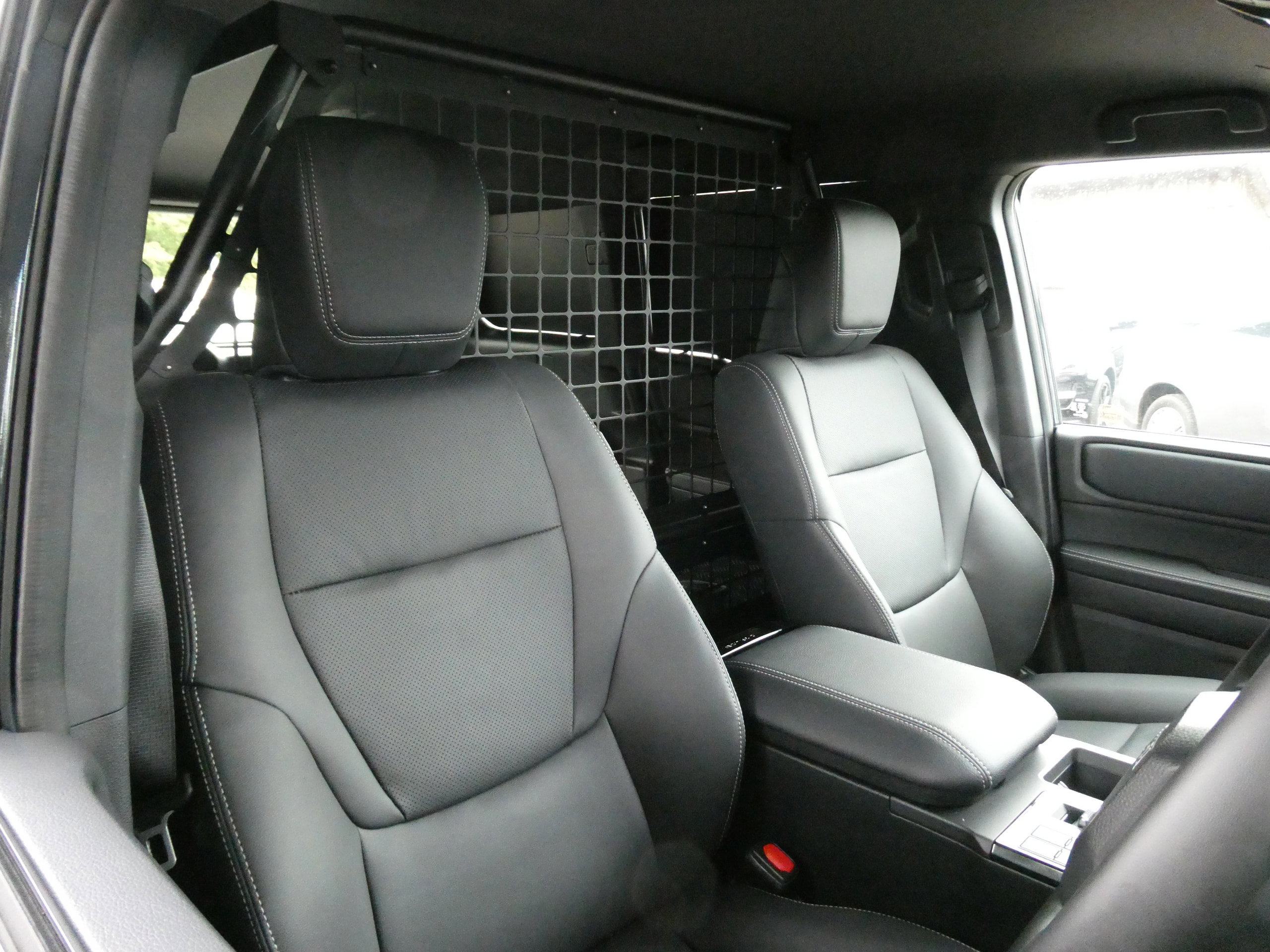 Toyota Land Cruiser 2.8D MHEV Panel Van 5dr Diesel Hybrid Auto 4WD LWB Euro 6 (s/s) (205 ps) 5dr Automatic 2026