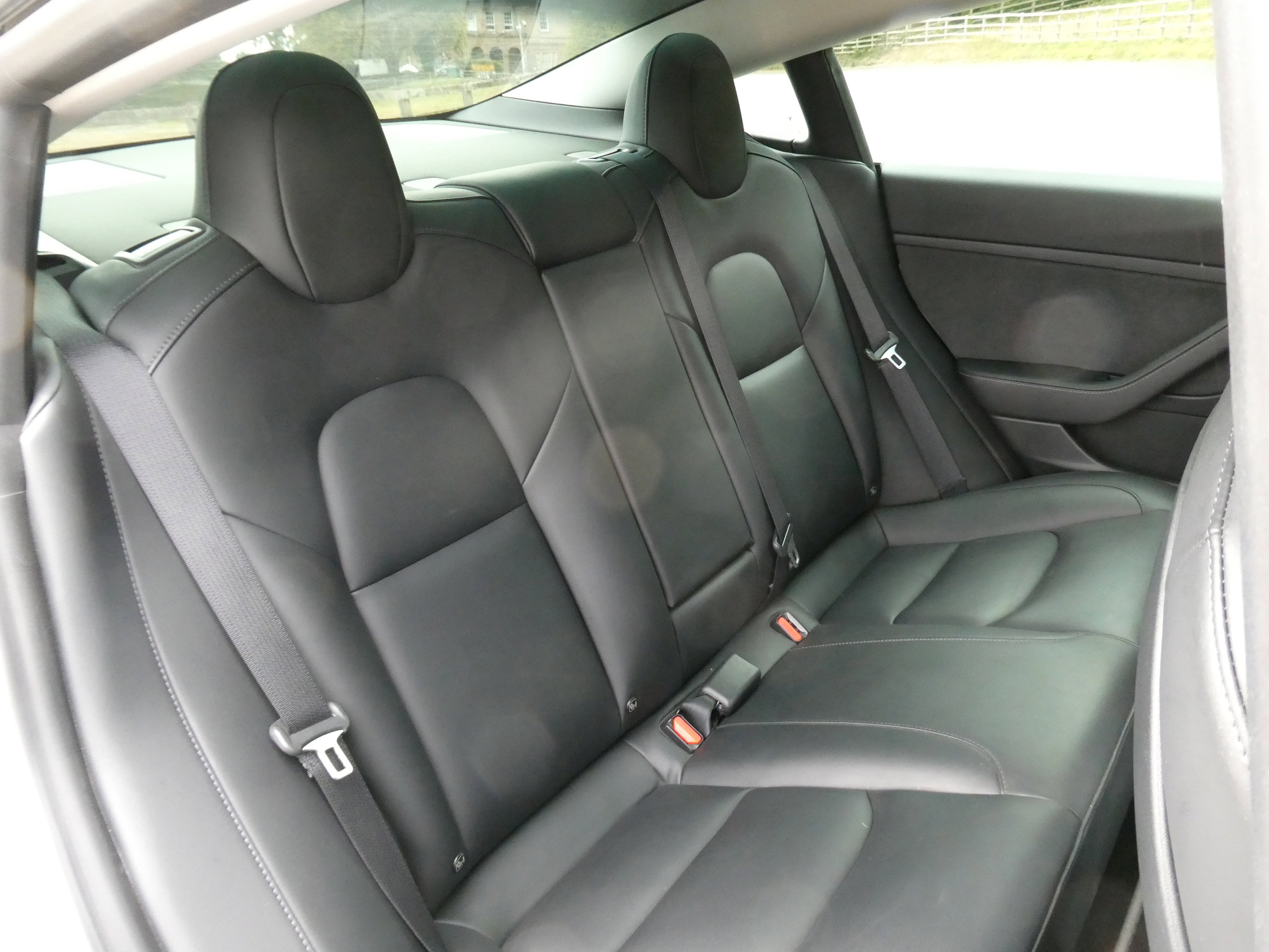 Tesla Model 3 Standard Range Plus Saloon 4dr Electric Auto RWD (241 bhp) 4dr Automatic 2021
