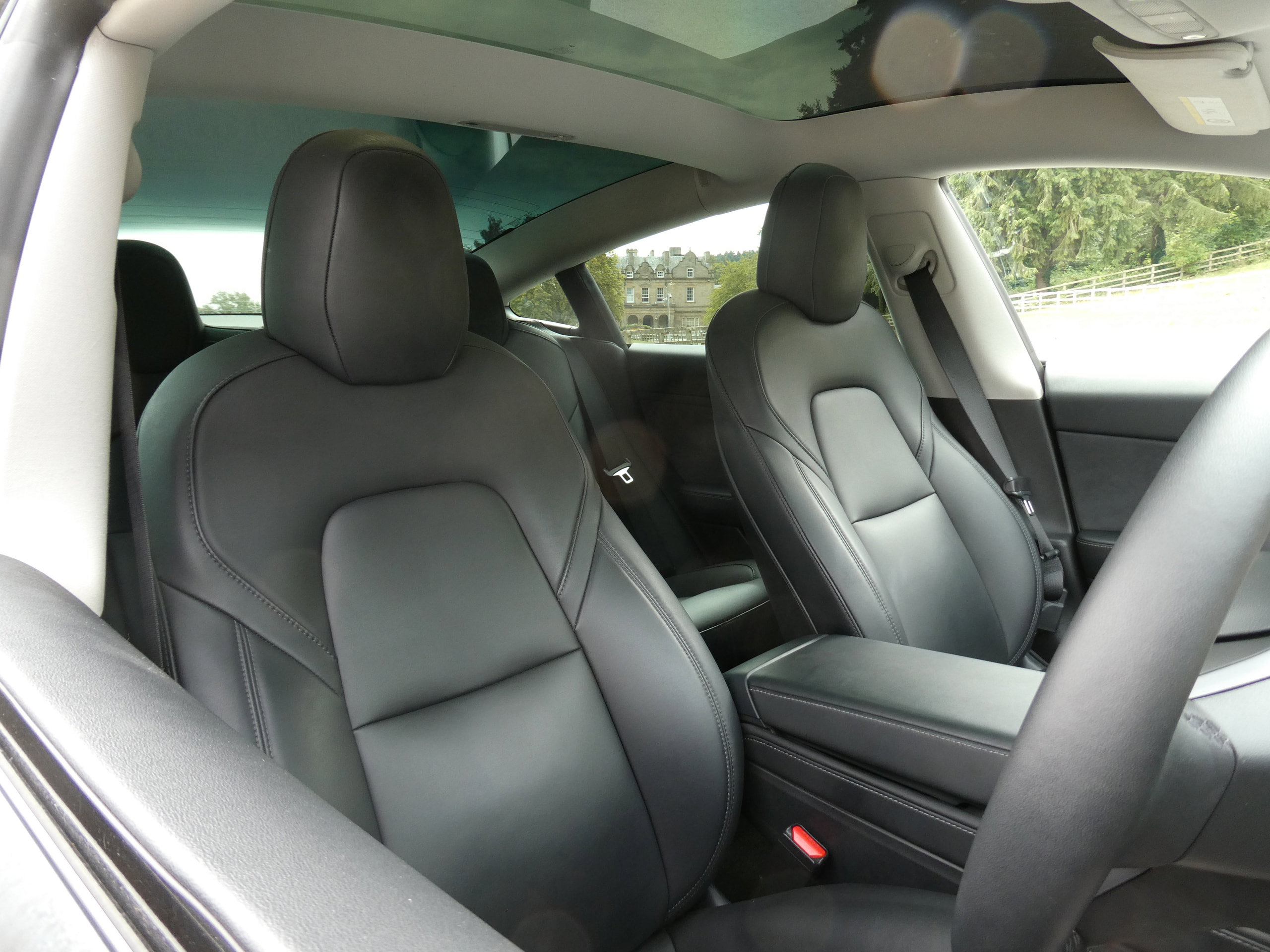Tesla Model 3 Standard Range Plus Saloon 4dr Electric Auto RWD (241 bhp) 4dr Automatic 2021