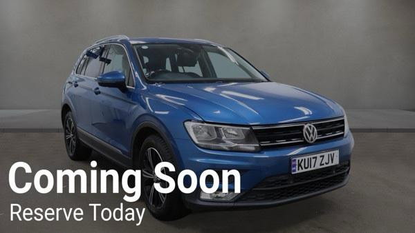 Volkswagen Tiguan 2.0 TDI BlueMotion Tech SE Navigation SUV 5dr Diesel Manual Euro 6 (s/s) (150 ps) 5dr Manual 2017