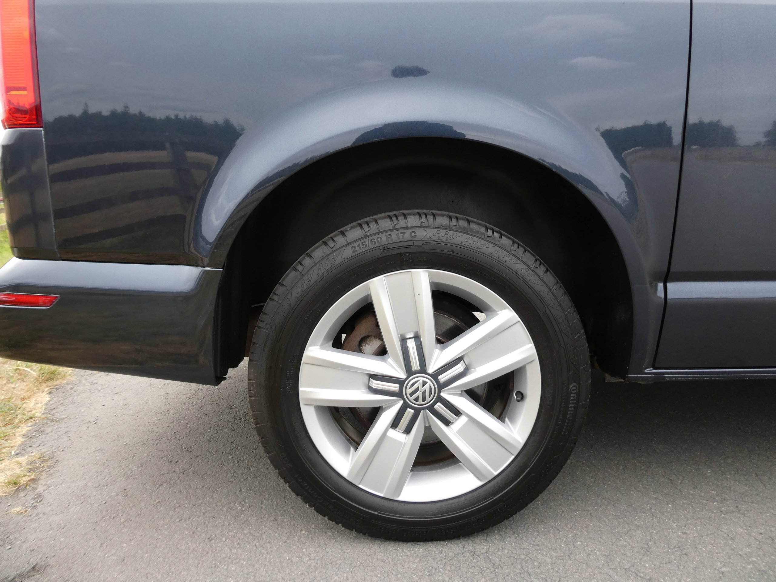 Volkswagen Transporter 2.0 TDI T32 BlueMotion Tech Highline Kombi Double Cab 5dr Diesel DSG FWD SWB Euro 6 (s/s) (150 ps) 5dr Automatic 2019