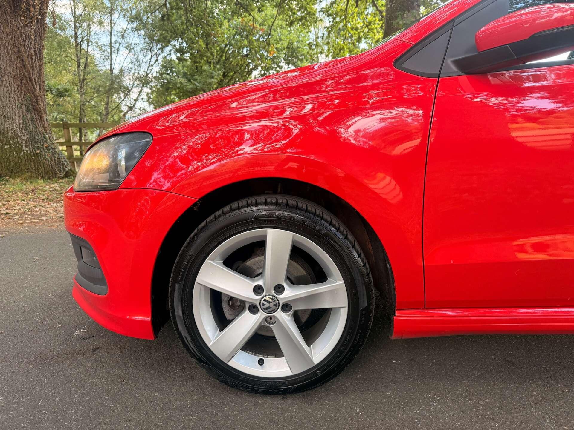 Volkswagen Polo 1.2 Polo R-Line Style AC 3dr 3dr Manual 2026