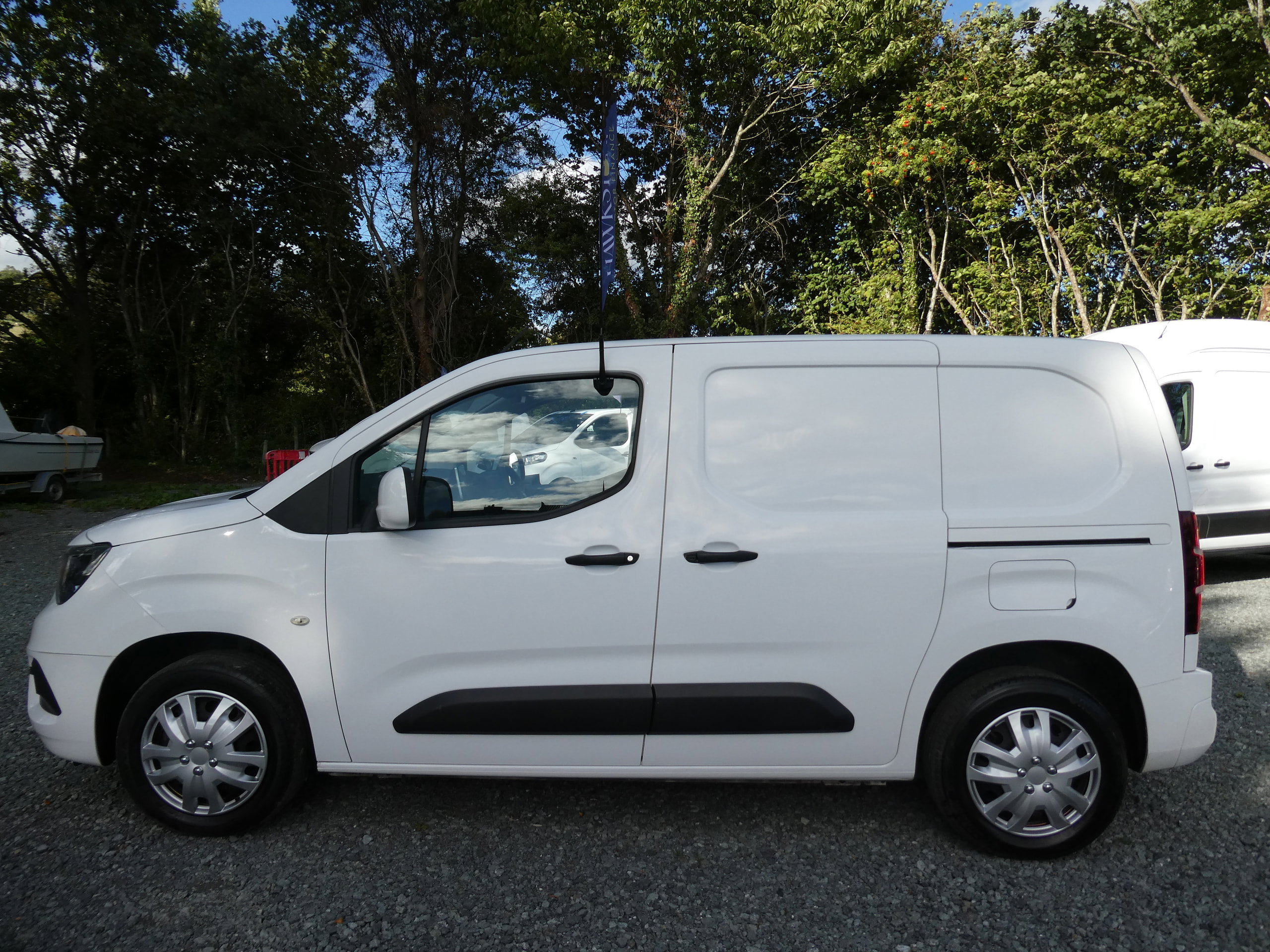 Vauxhall Combo 1.5 Turbo D 2300 Sportive Panel Van 4dr Diesel Manual L1 H1 Euro 6 (100 ps) 4dr Manual 2021