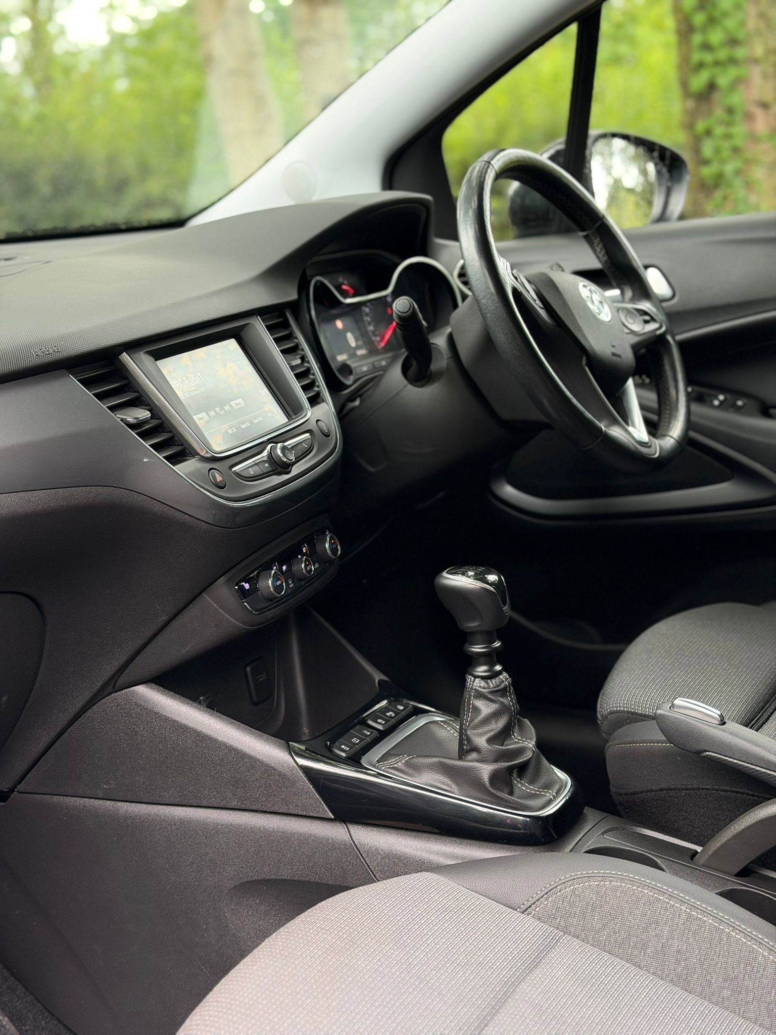 Vauxhall Crossland 1.2 Turbo Elite SUV 5dr Petrol Manual Euro 6 (s/s) (110 ps) 5dr Manual 2021