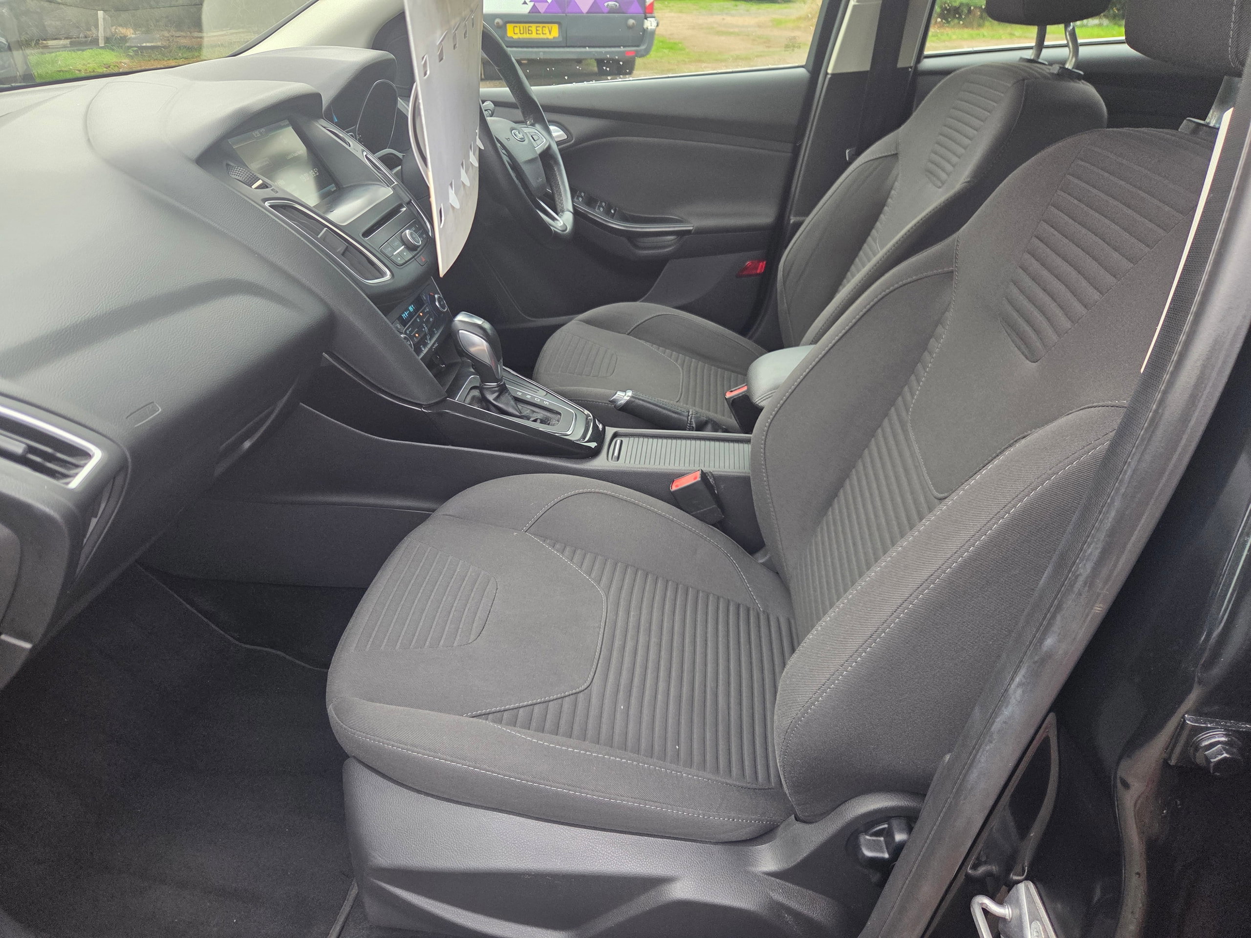 Ford Focus 1.6 Titanium Estate 5dr Petrol Powershift Euro 6 (125 ps) 5dr Automatic 2026