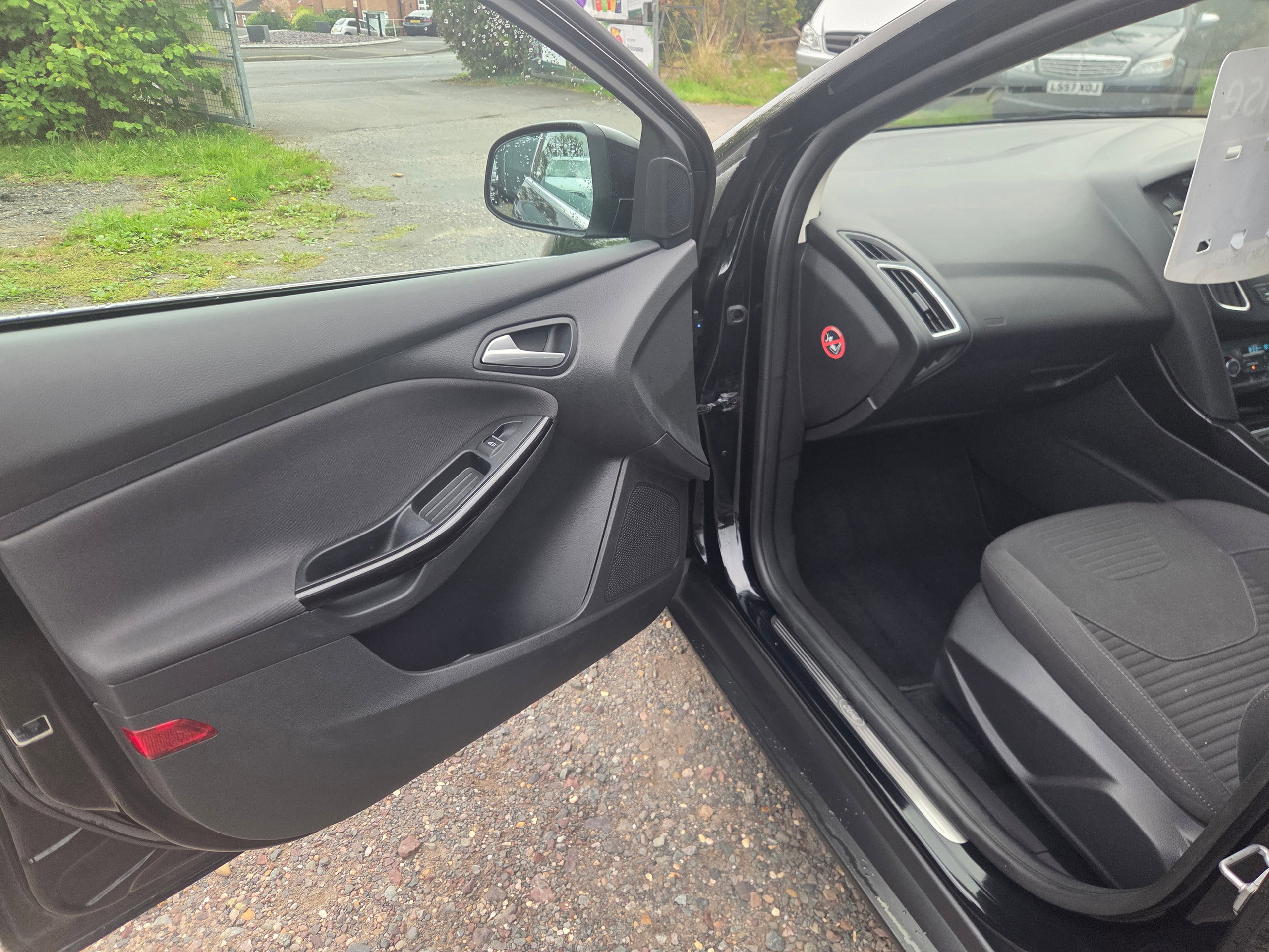 Ford Focus 1.6 Titanium Estate 5dr Petrol Powershift Euro 6 (125 ps) 5dr Automatic 2026