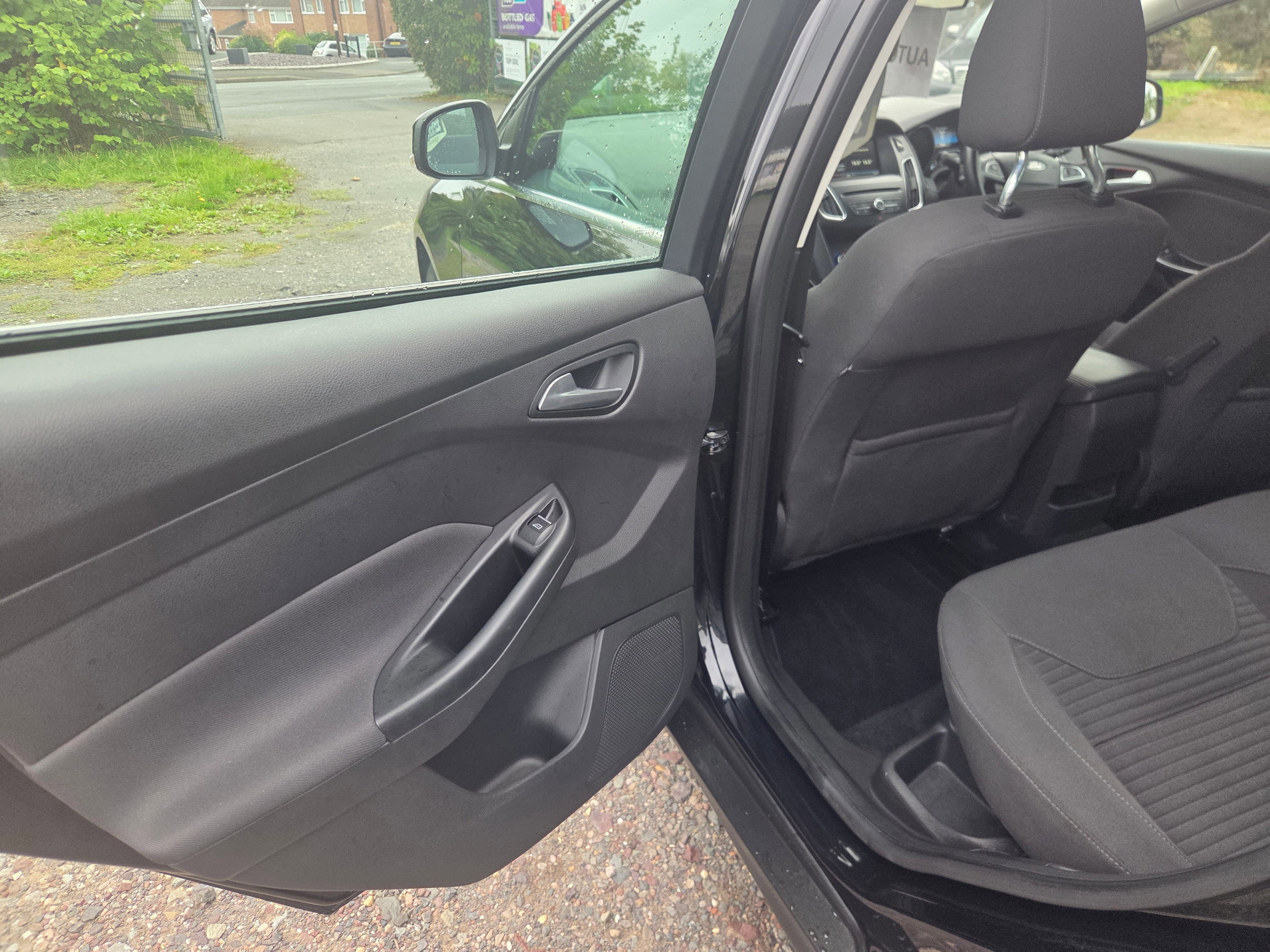 Ford Focus 1.6 Titanium Estate 5dr Petrol Powershift Euro 6 (125 ps) 5dr Automatic 2026