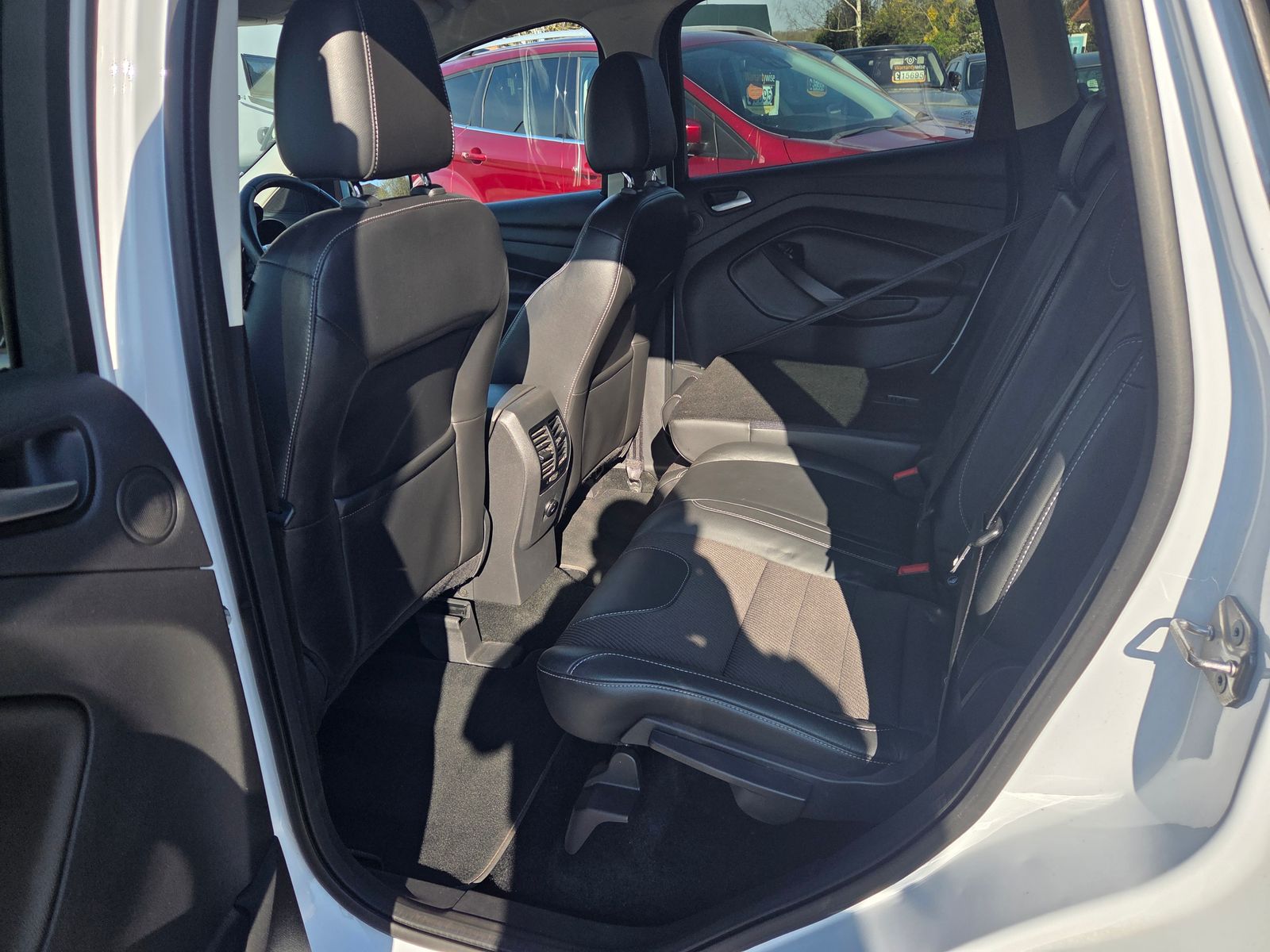Ford Kuga 2.0 TDCi Titanium SUV 5dr Diesel Manual 2WD Euro 6 (s/s) (150 ps) 5dr Manual 2026