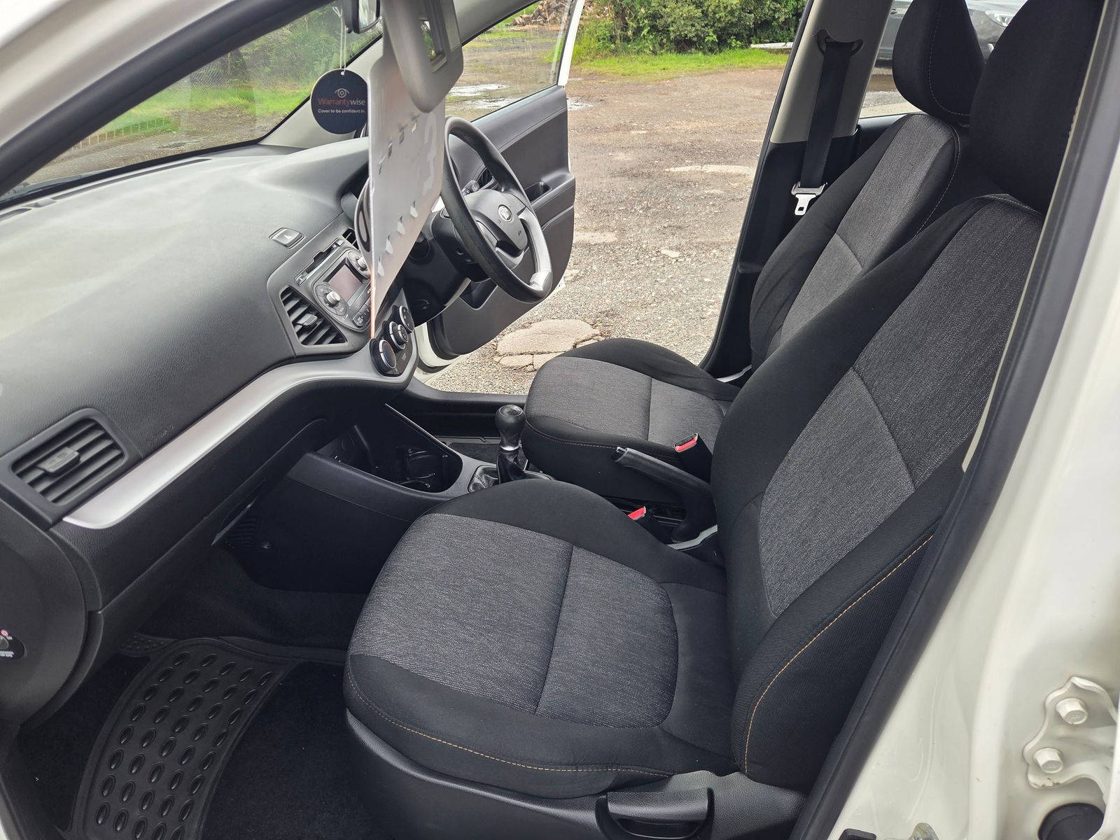 Kia Picanto 1.0 1 Hatchback 5dr Petrol Manual Euro 5 (68 bhp) 5dr Manual 2026